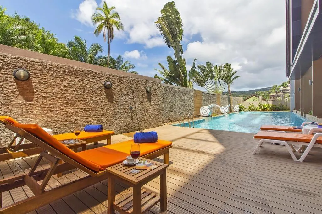 sunbed in Chic Condo by RESAVA