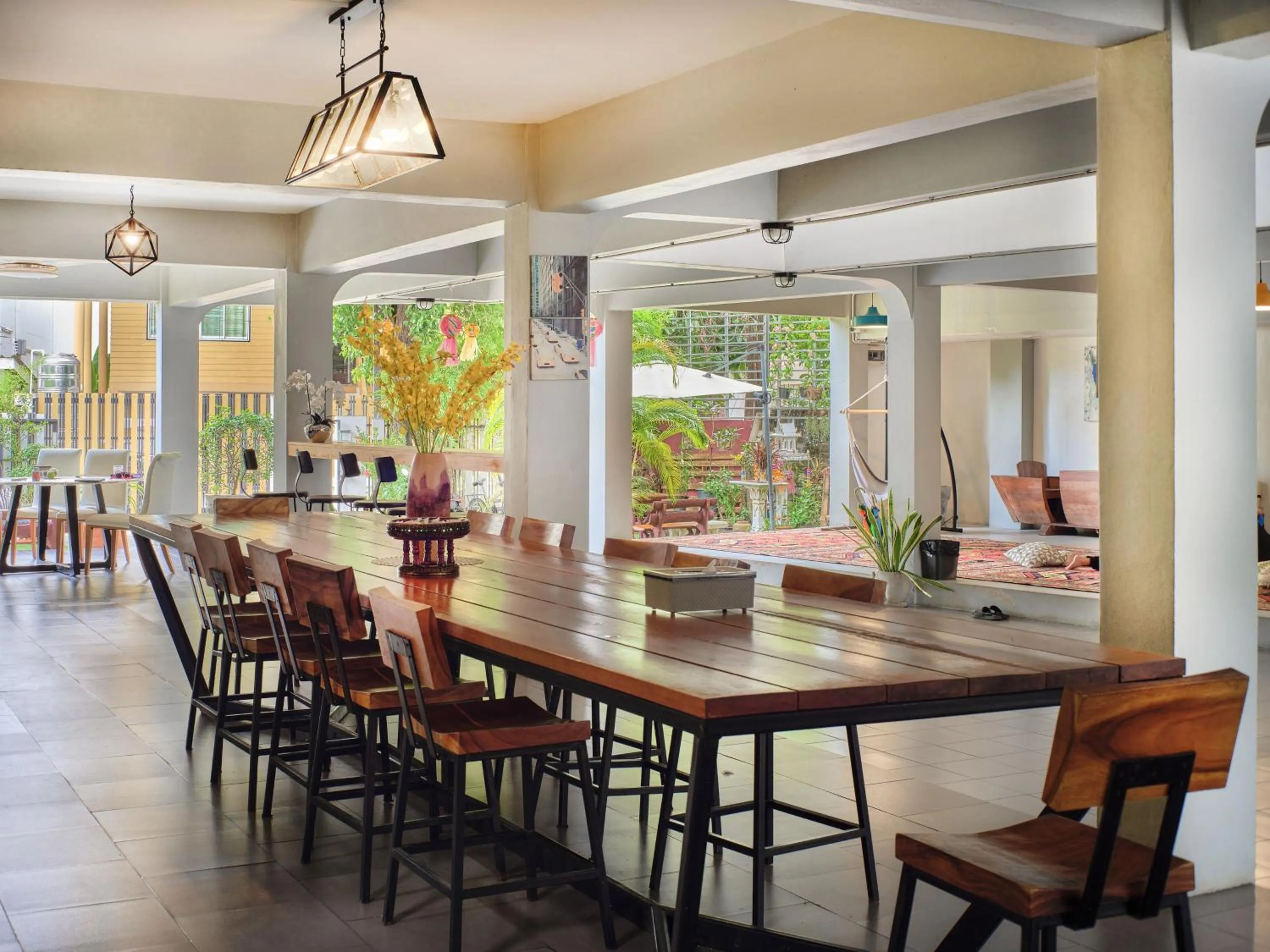 Seating area in Chiangmai Inn Guesthouse