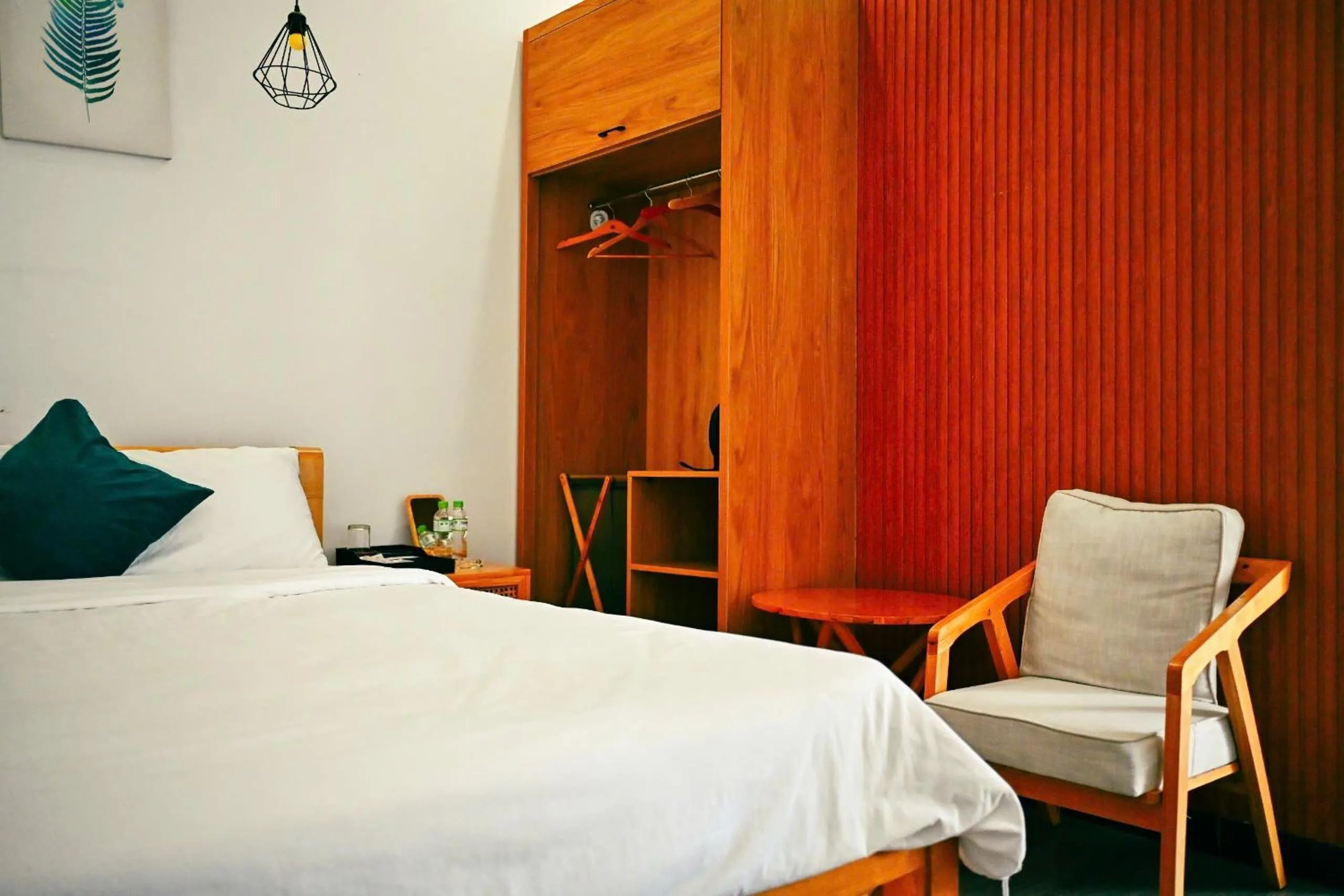 Bed in D'Villa Hotel - Homestay