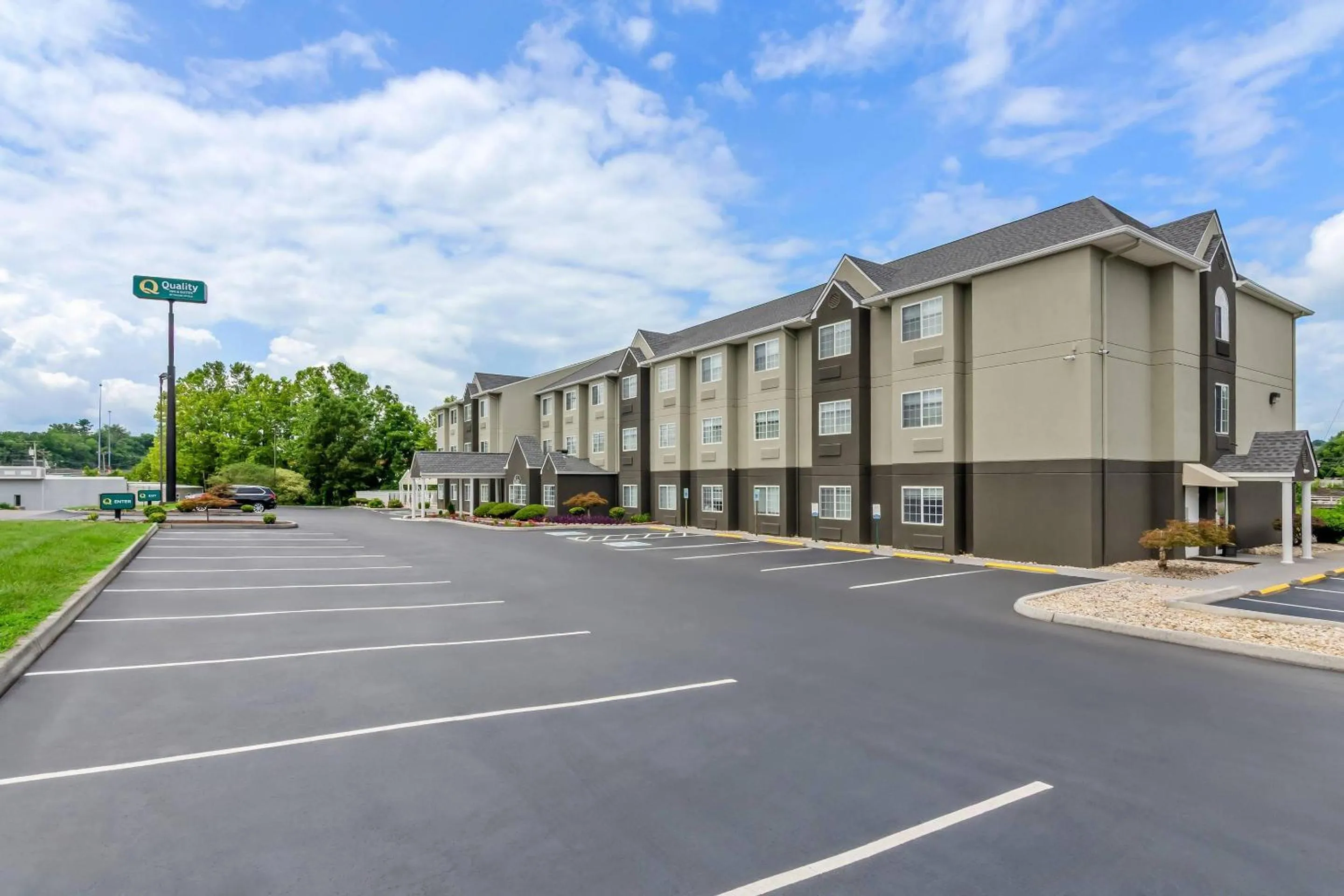 Property building in Quality Inn & Suites I-81 Exit 7