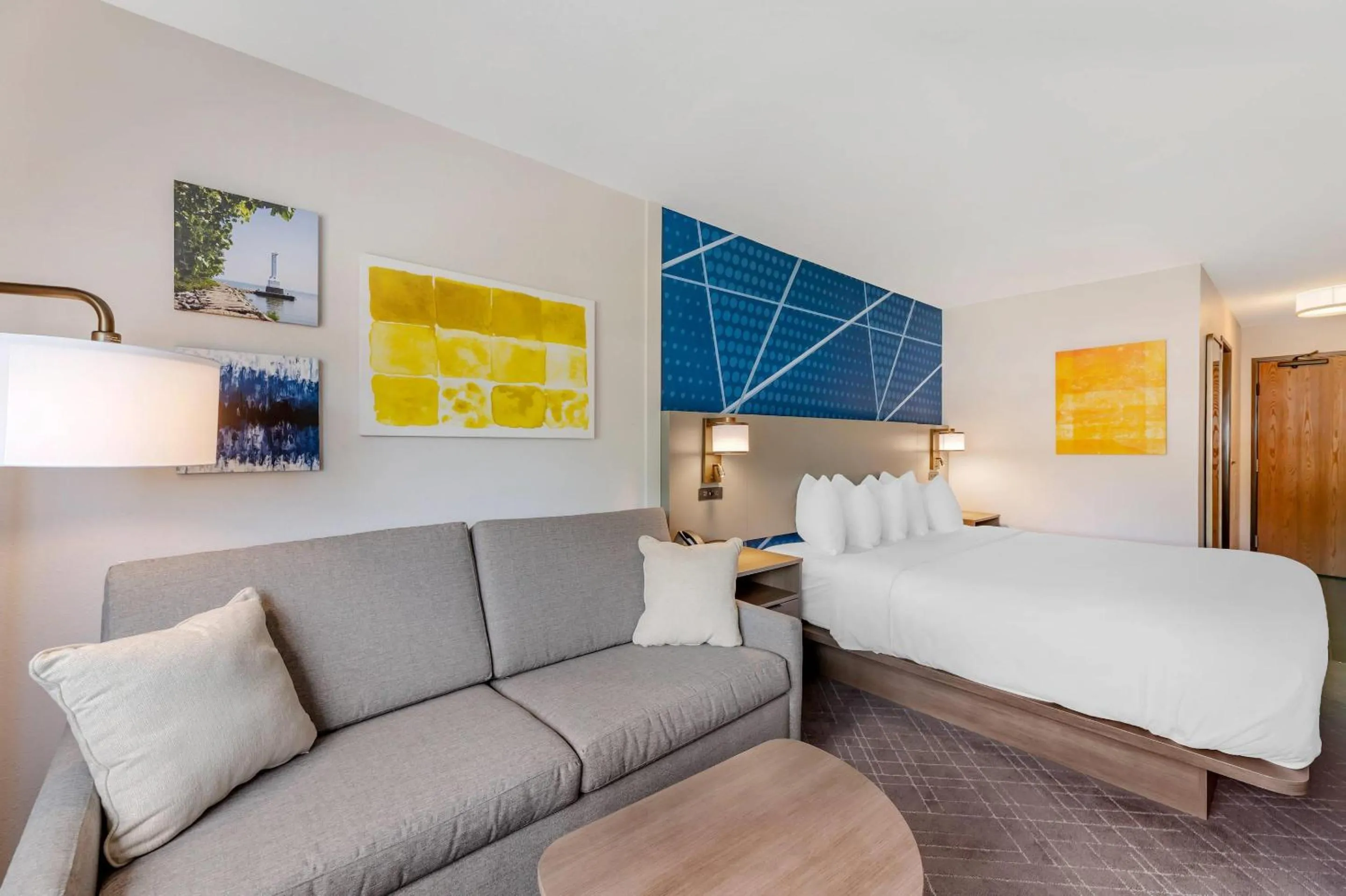 Bedroom, Bed in Comfort Inn River's Edge