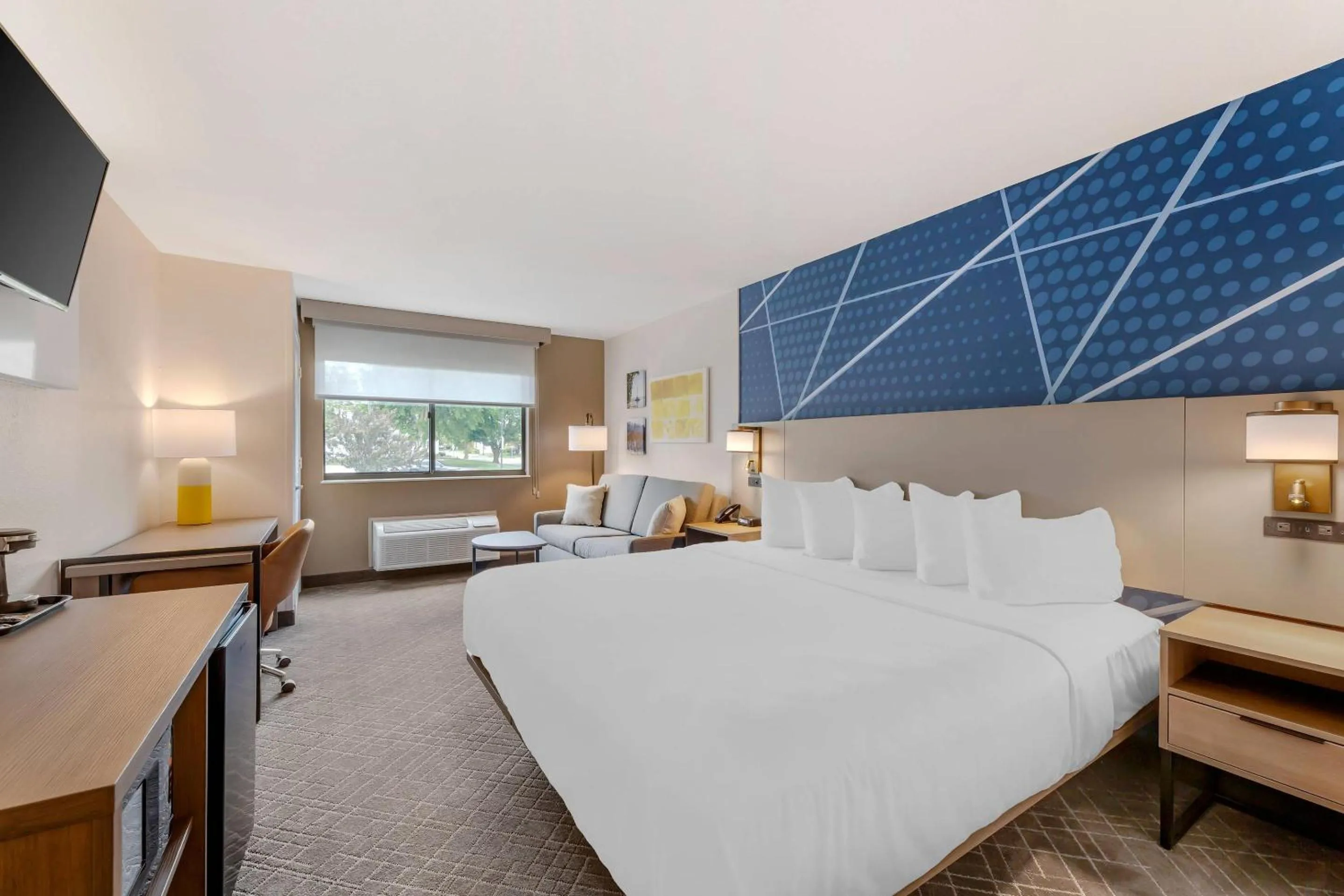 Bedroom, Bed in Comfort Inn River's Edge