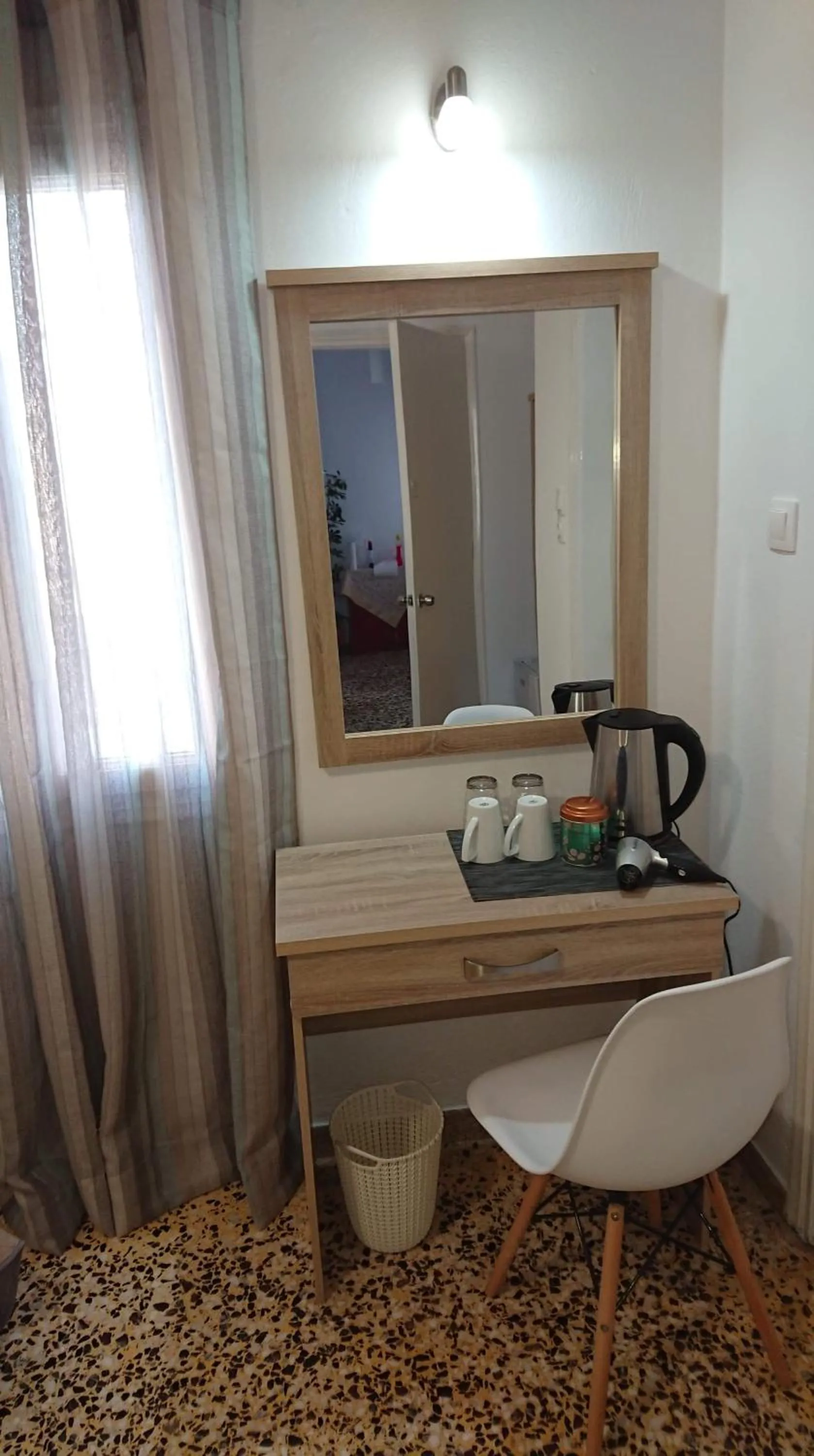 Coffee/tea facilities in Firaxenia rooms