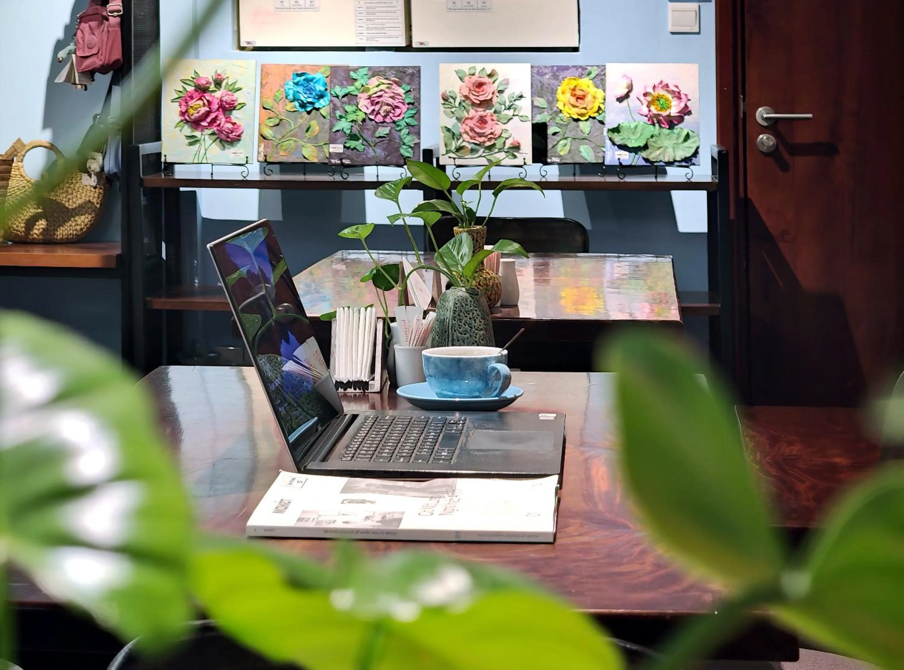 Seating area in Em Oi Boutique Hotel