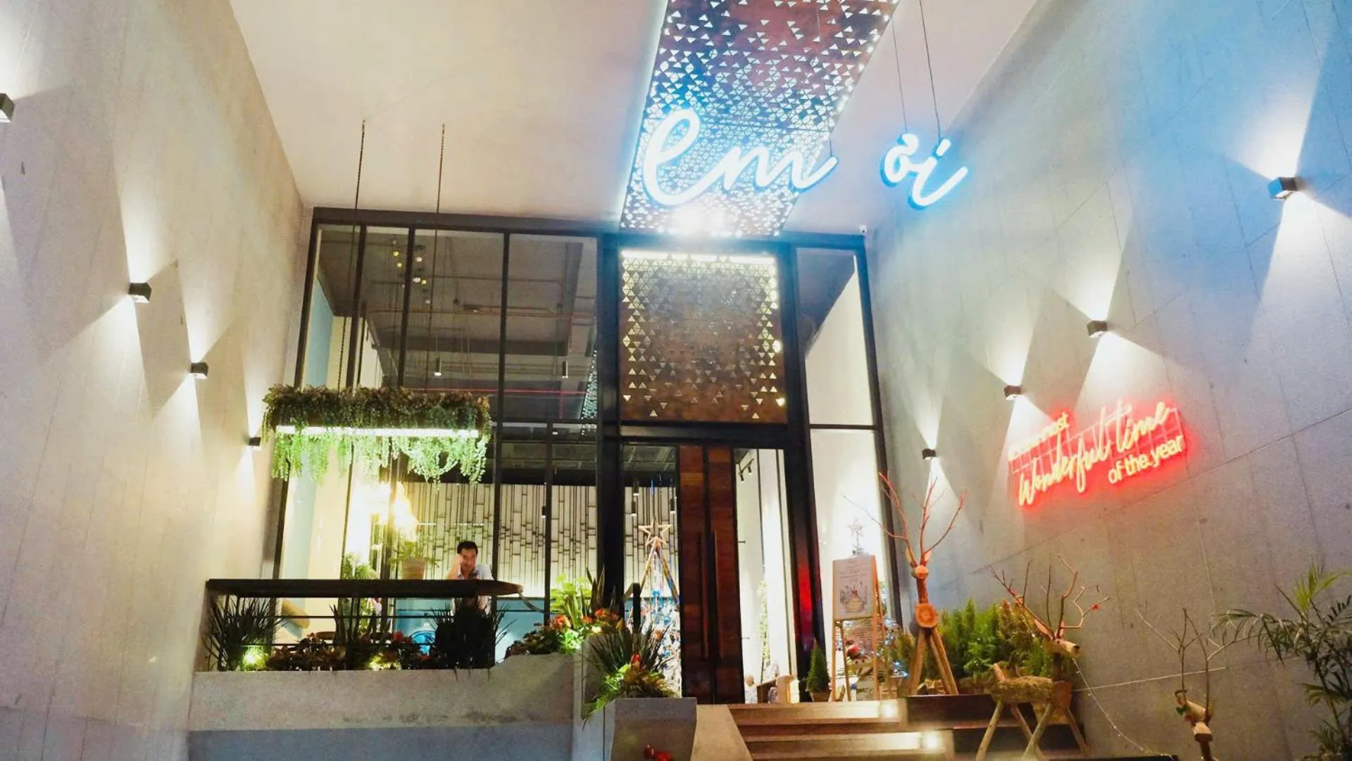 Property building in Em Oi Boutique Hotel