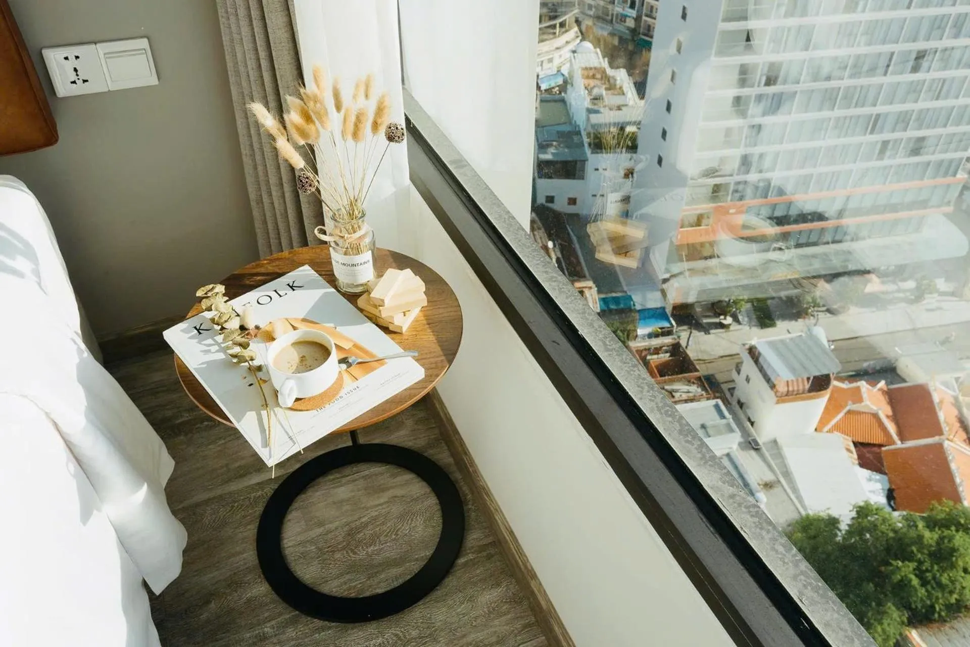 Day in Em Oi Boutique Hotel