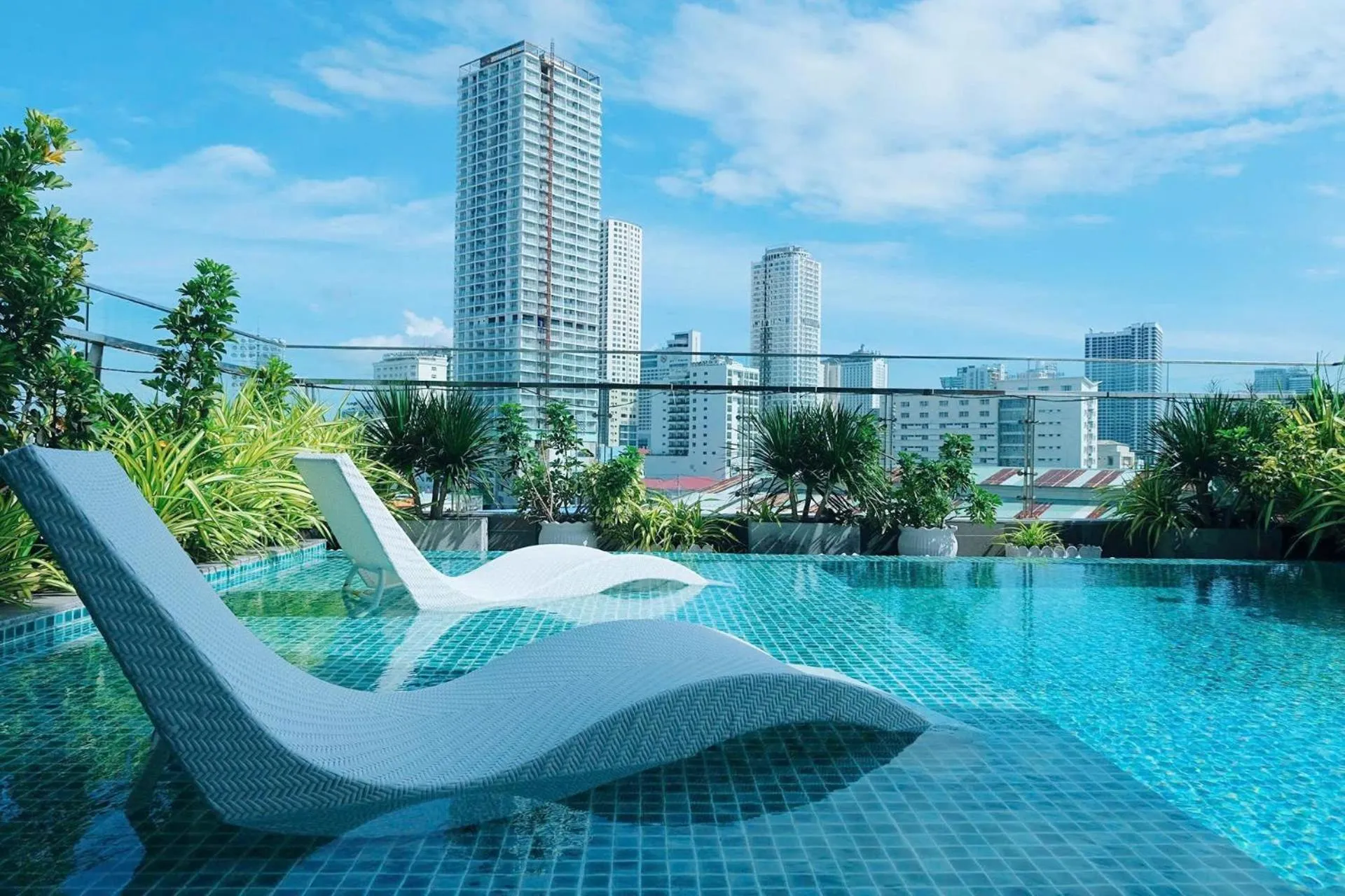 Property building in Em Oi Boutique Hotel