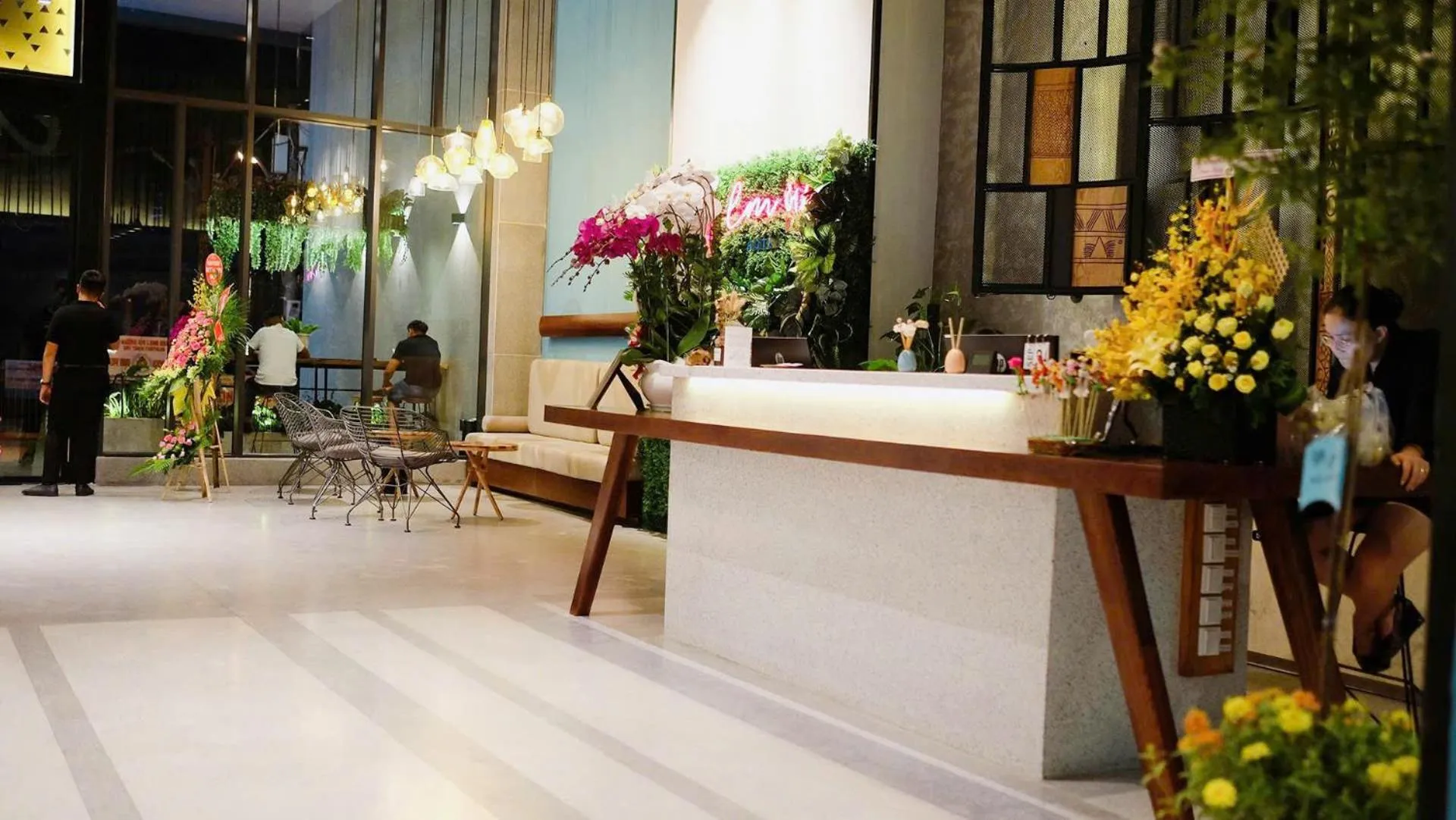 Seating area in Em Oi Boutique Hotel