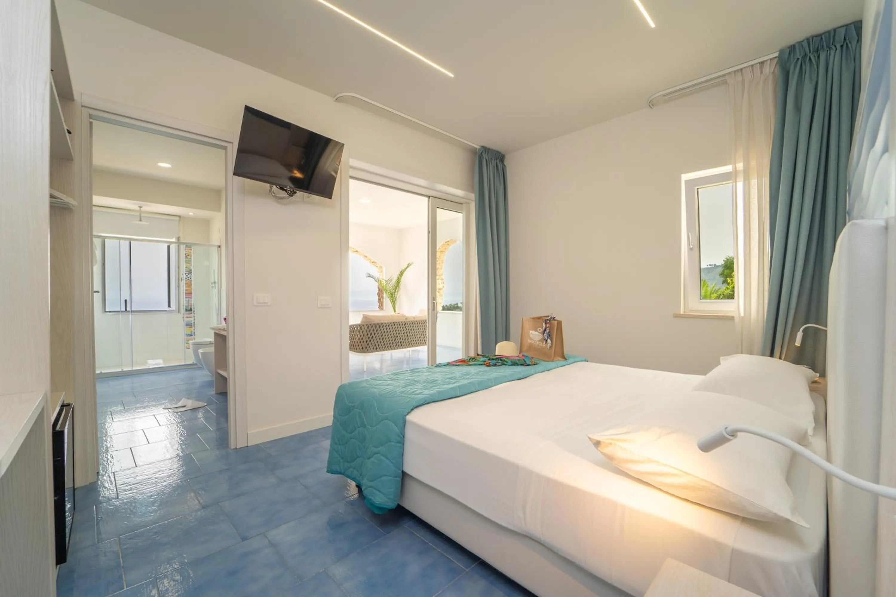 Bed in Suite Hotel L'Oasi di Riaci