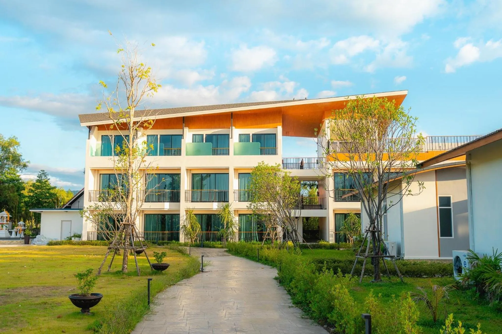 Property building in De VeraNiO Resort