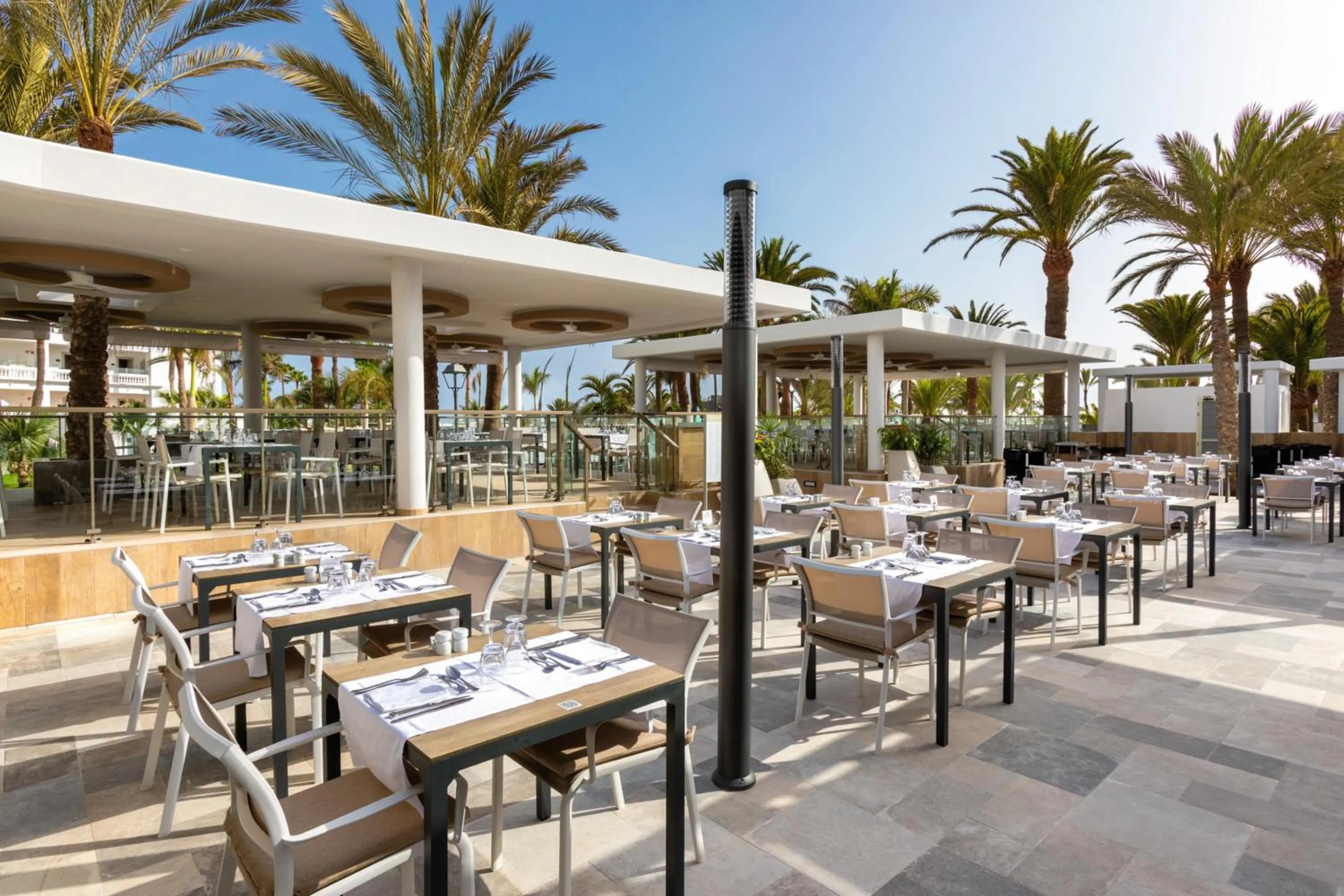 Restaurant/places to eat in Hotel Riu Palace Maspalomas - Adults Only