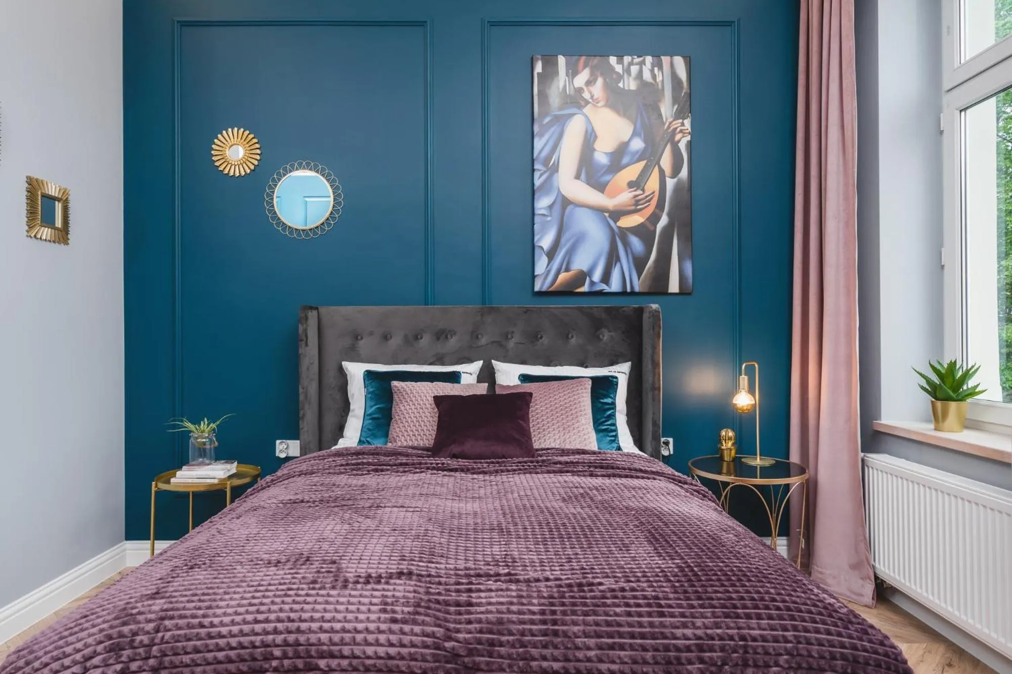 Bed in Art of Serenity