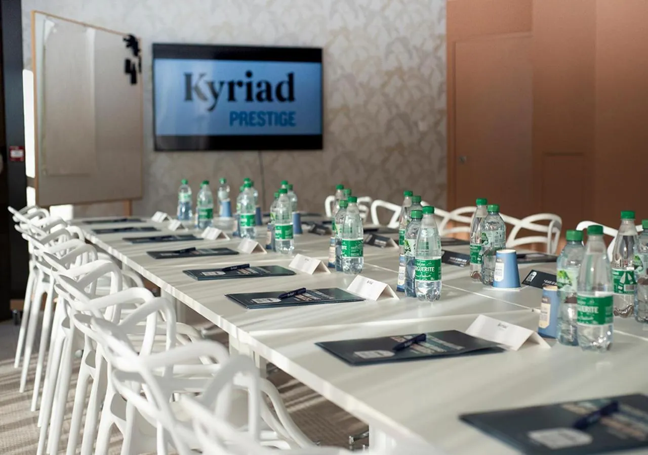 Property building in Kyriad Prestige Hotel Clermont-Ferrand