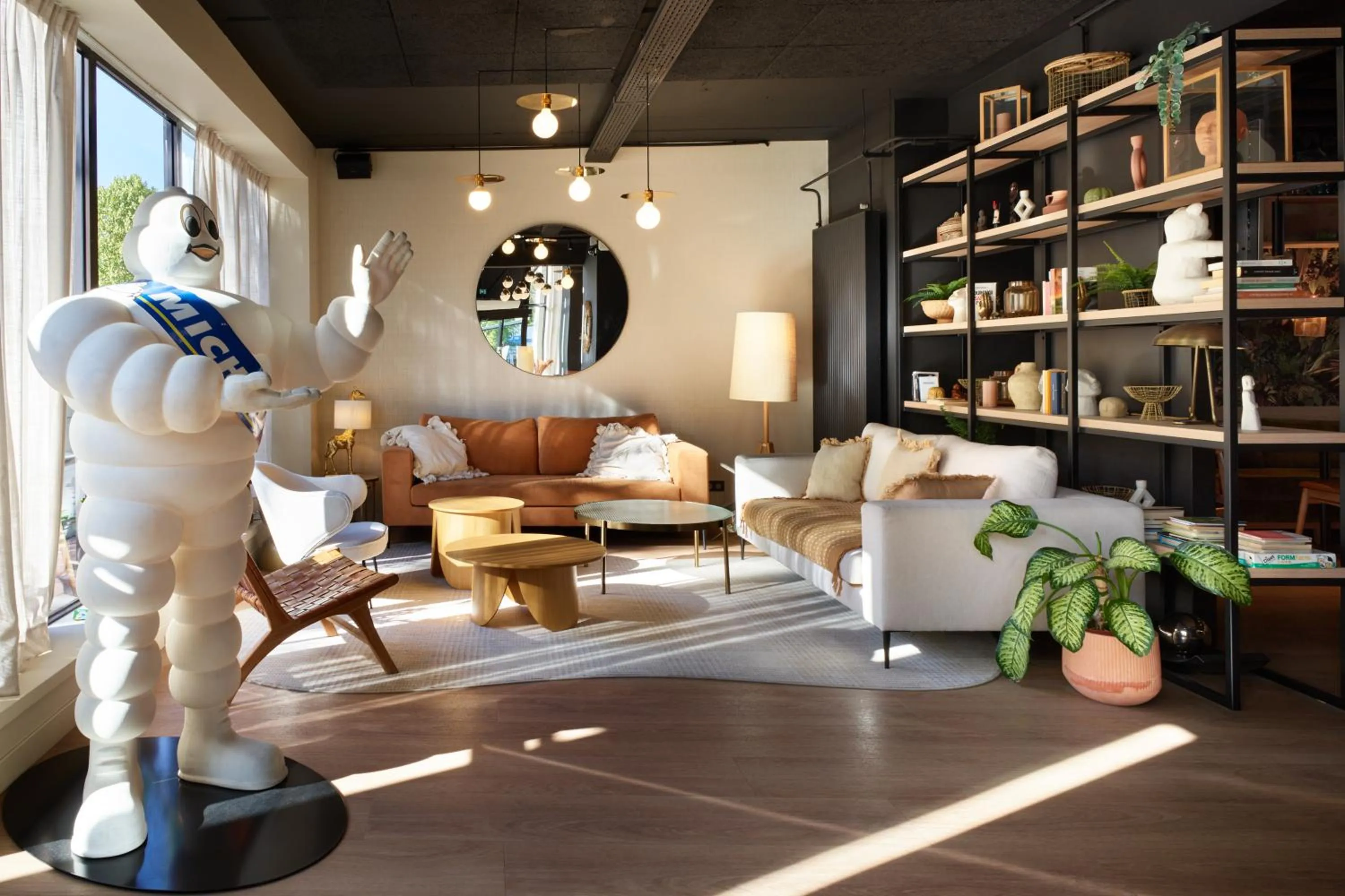 Living room in Radisson Hotel Clermont-Ferrand