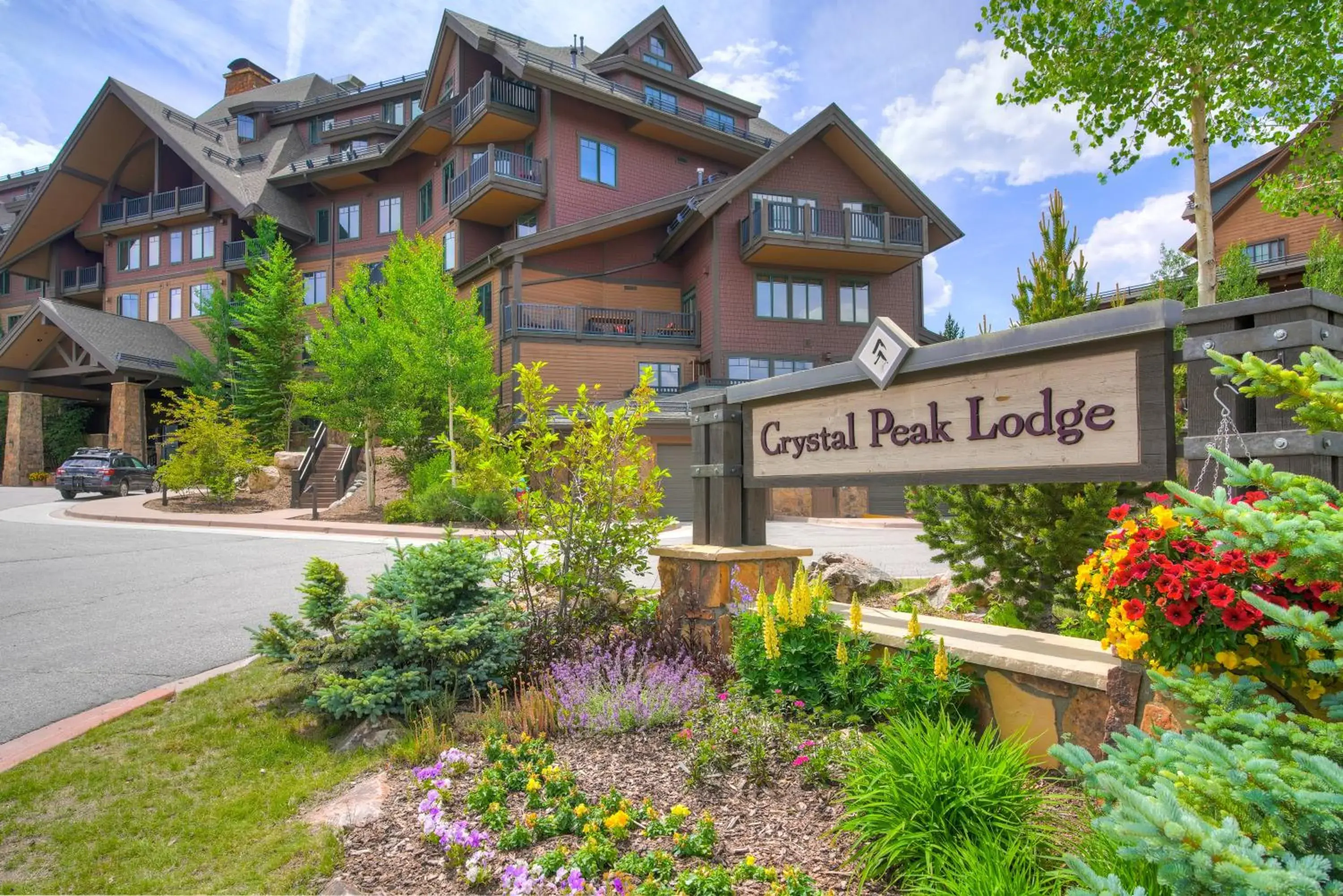 Crystal Peak Lodge By Vail Resorts Crystal Peak Lodge By Vail Resorts