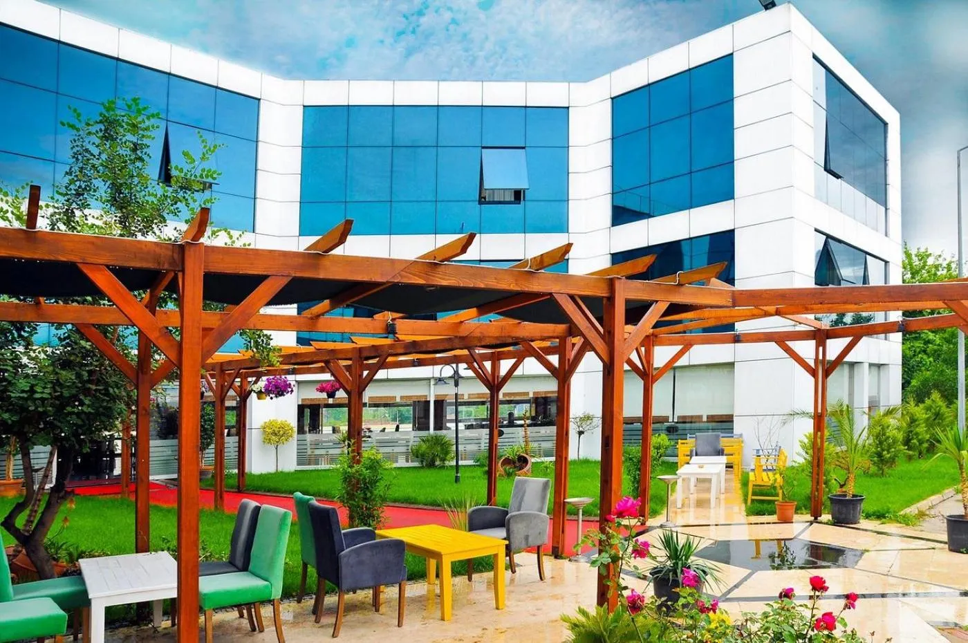 Garden view in Expo Park Hotel