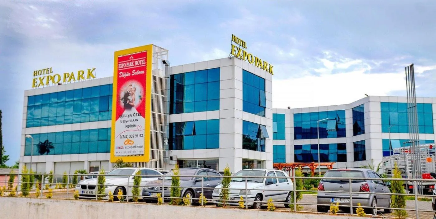 Property building in Expo Park Hotel