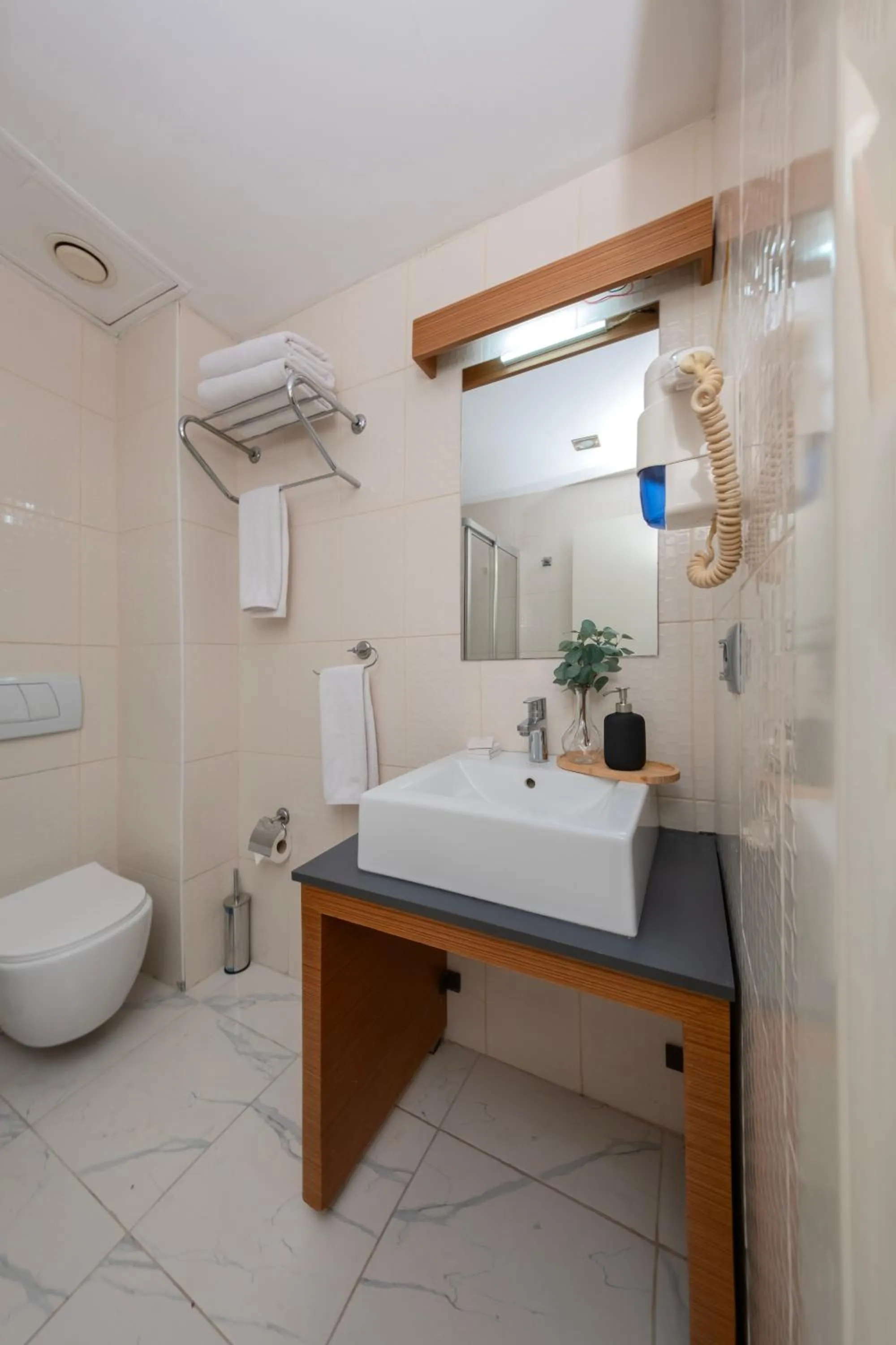 Bathroom in Expo Park Hotel