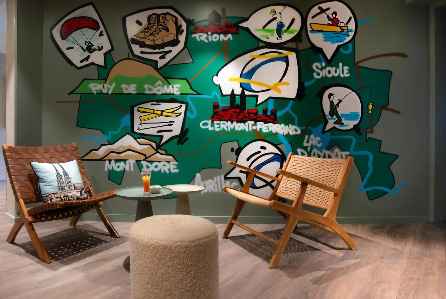Seating area in ibis Styles Clermont-Ferrand Aéroport