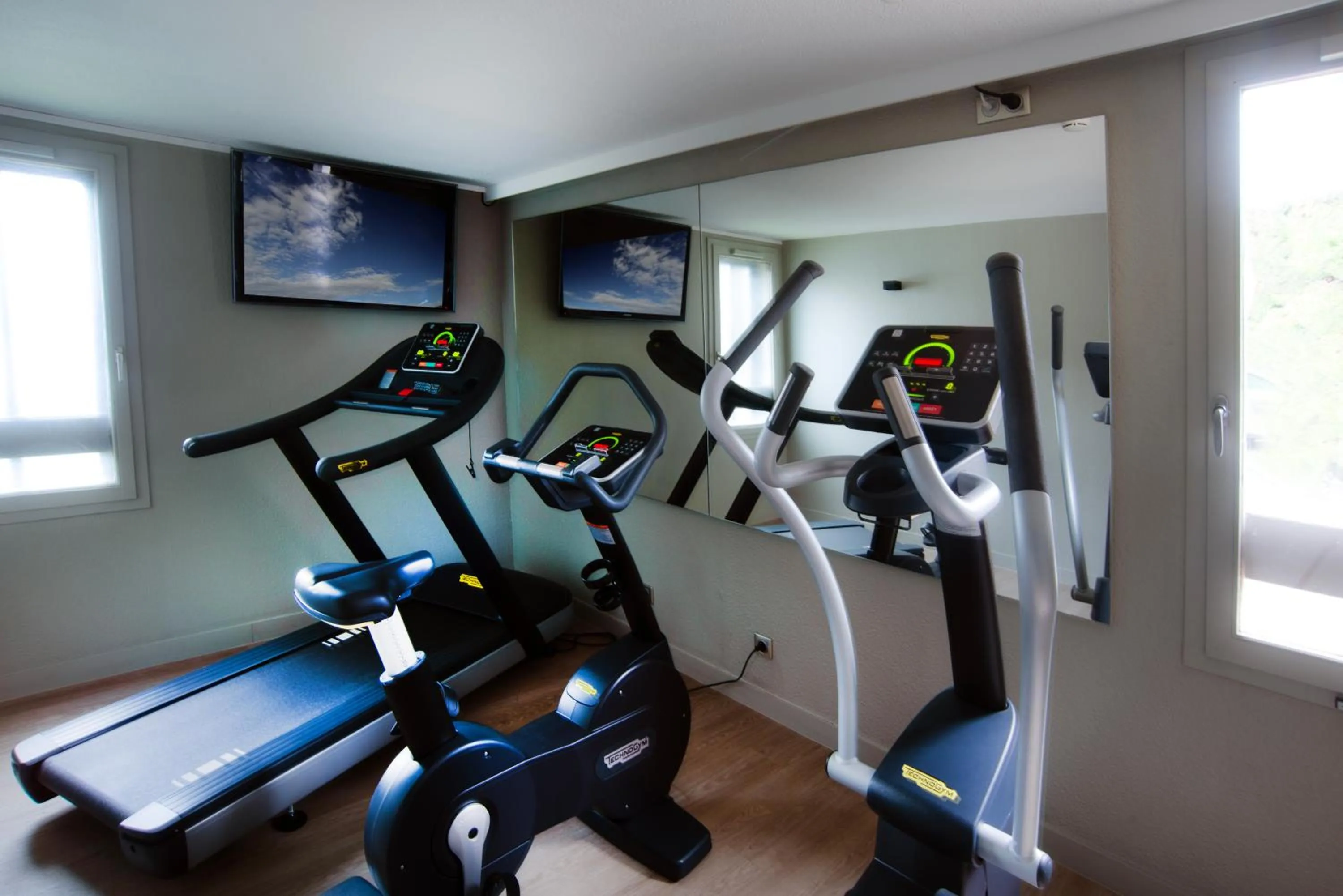 Fitness centre/facilities in ibis Styles Clermont-Ferrand Aéroport