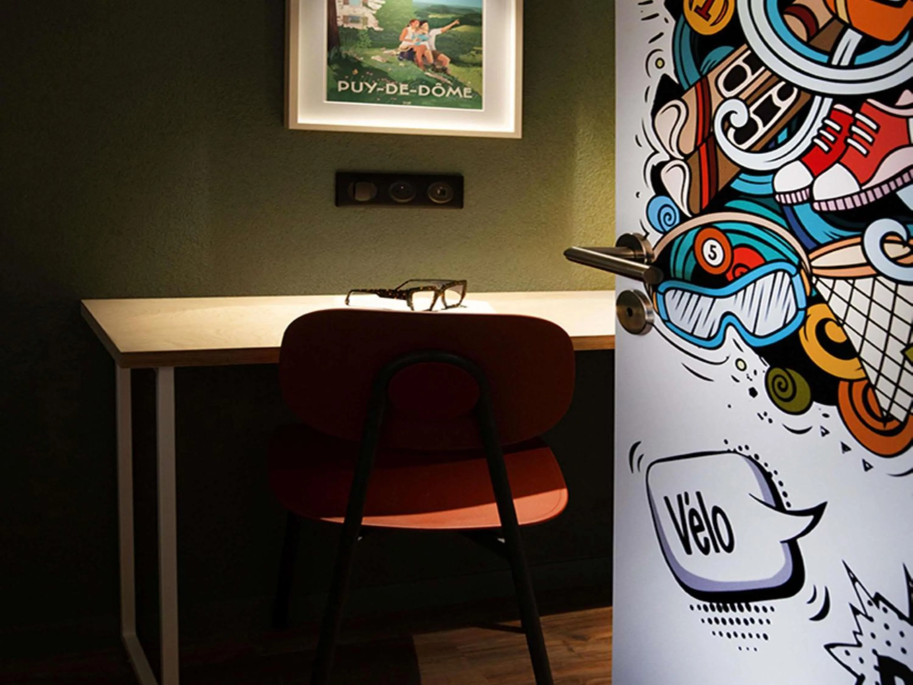 Bedroom in ibis Styles Clermont-Ferrand Aéroport