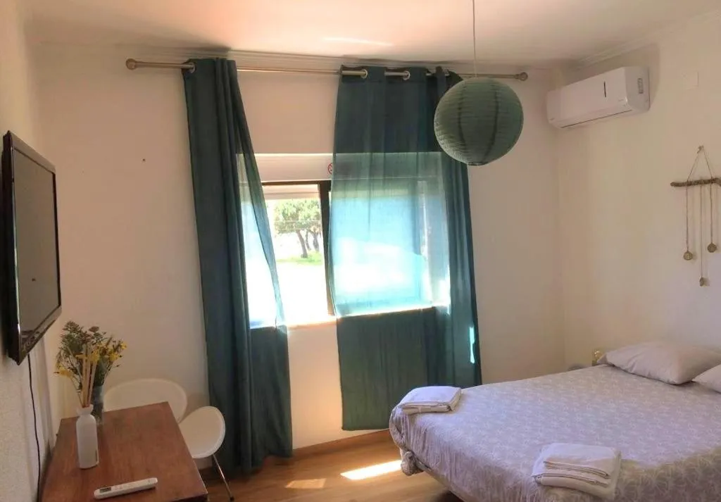 TV and multimedia, Bed in Sublime Sun & Van - By Meco Stays