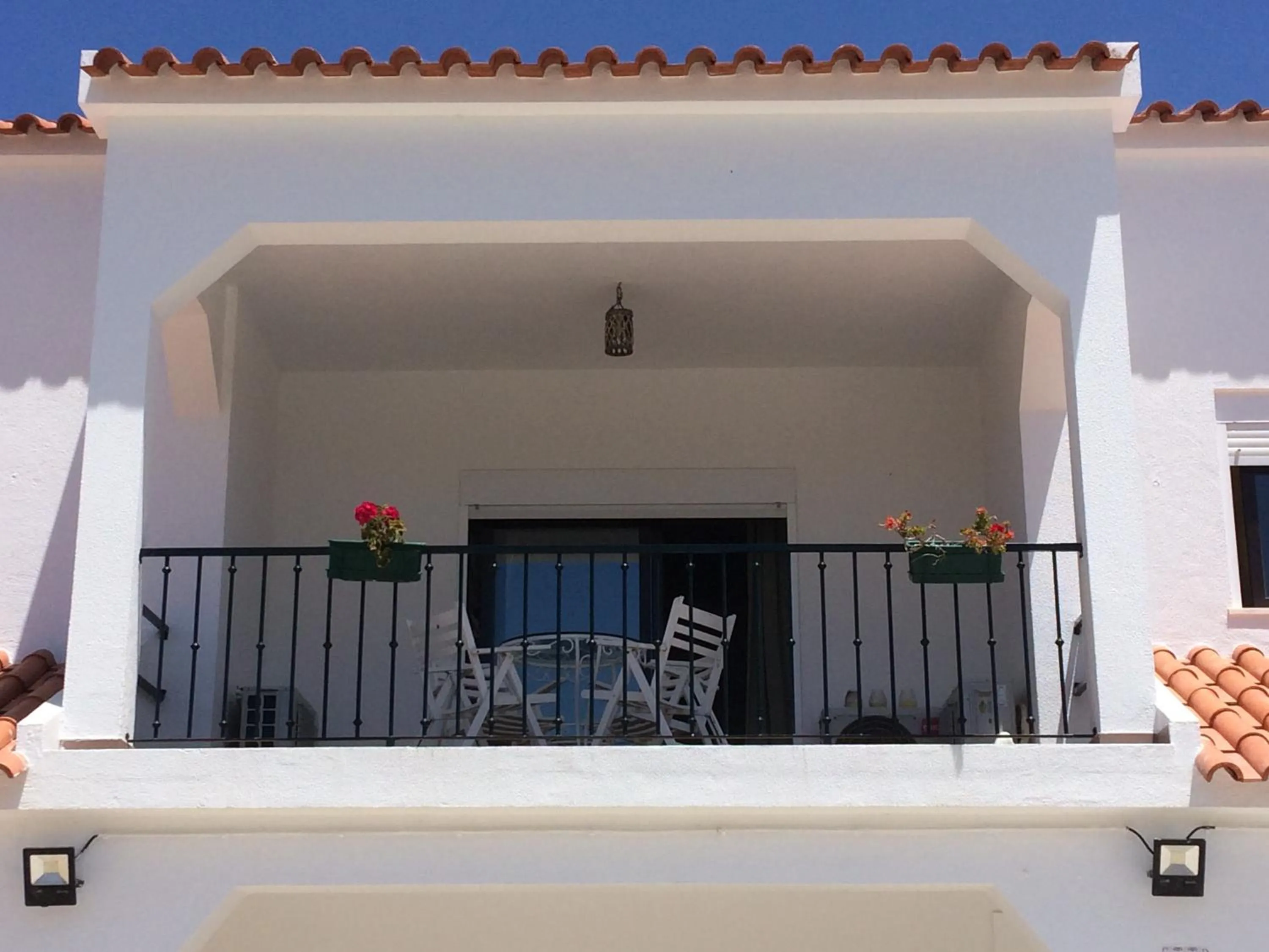 Property building in Sublime Sun & Van - By Meco Stays