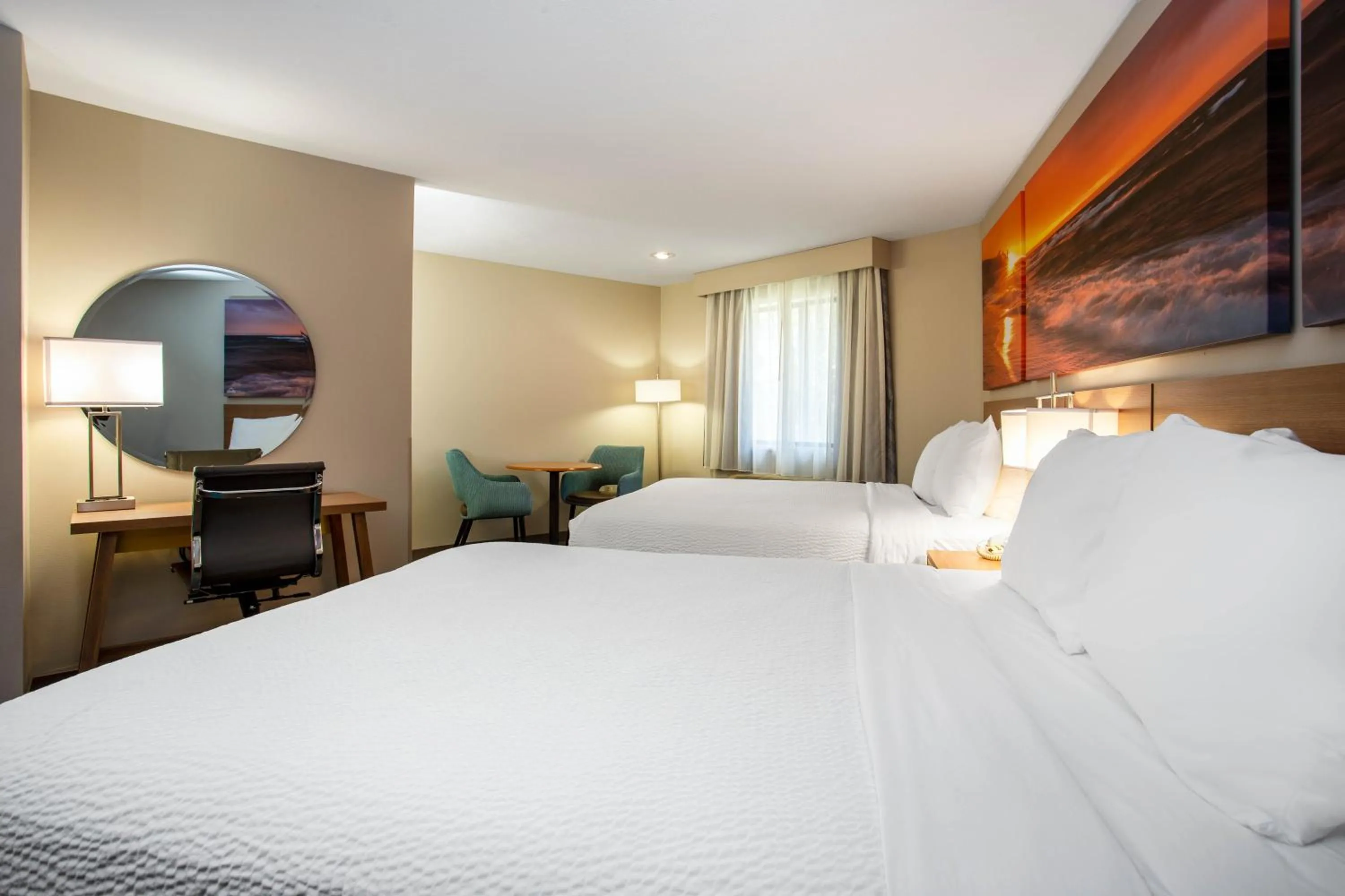 Bed in Days Inn by Wyndham Marquette