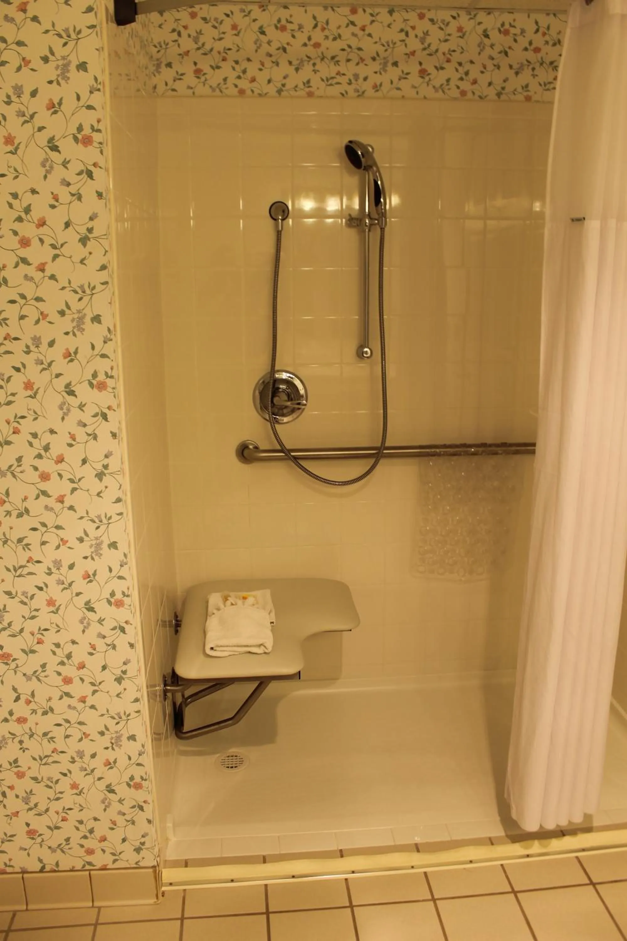 Shower in Days Inn by Wyndham Grayling