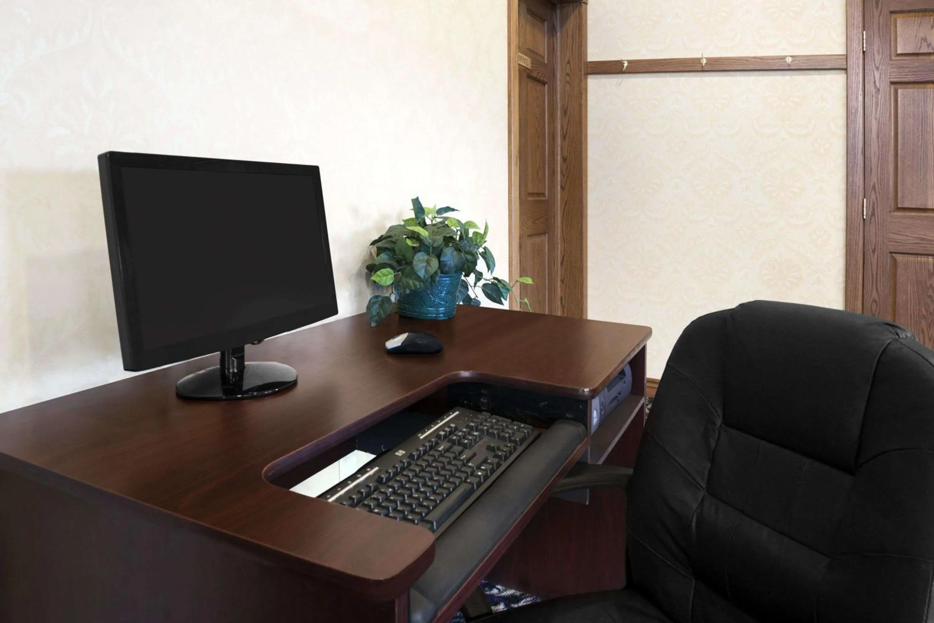 On site in Days Inn by Wyndham Grayling