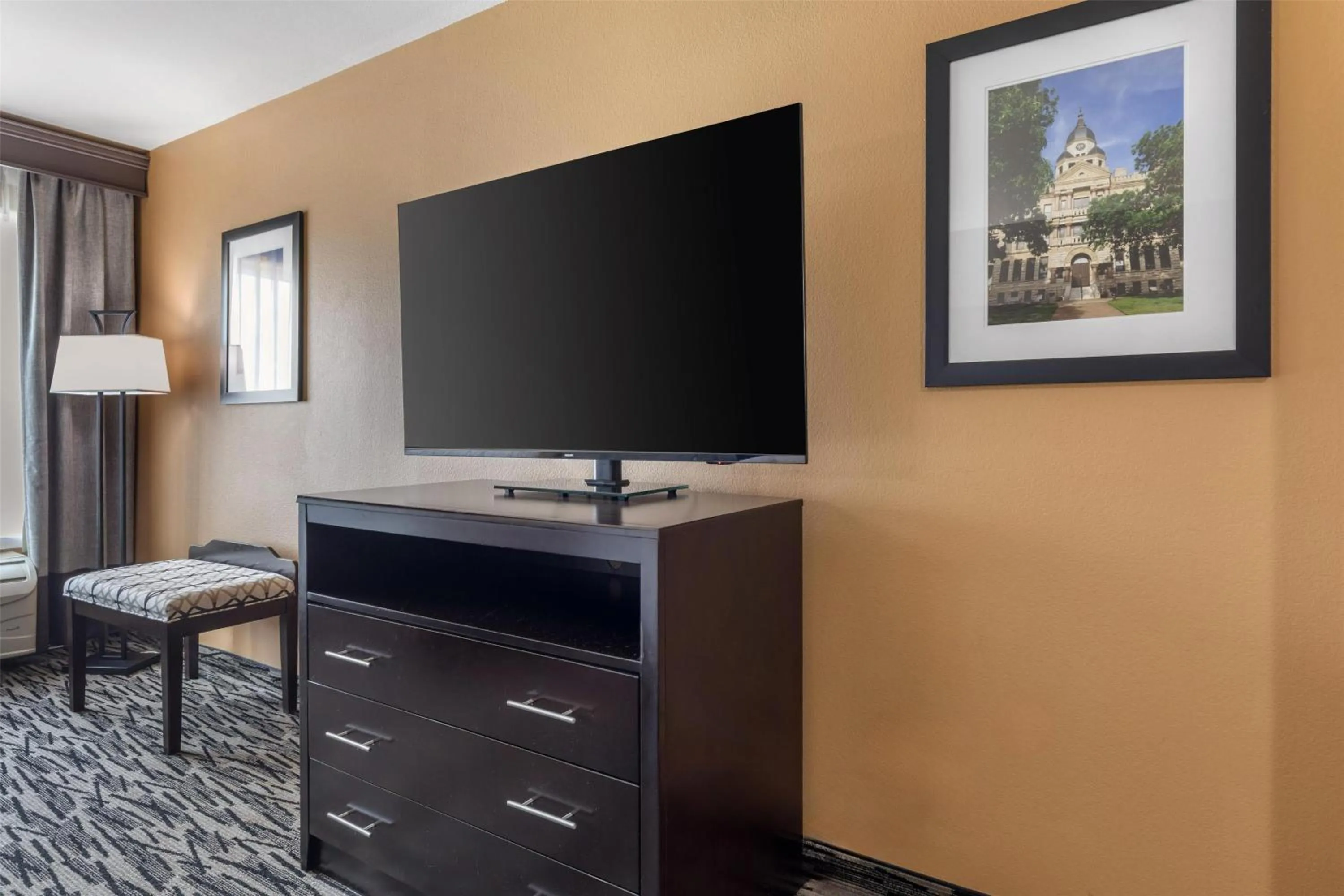 Photo of the whole room in Best Western Plus Denton Inn & Suites