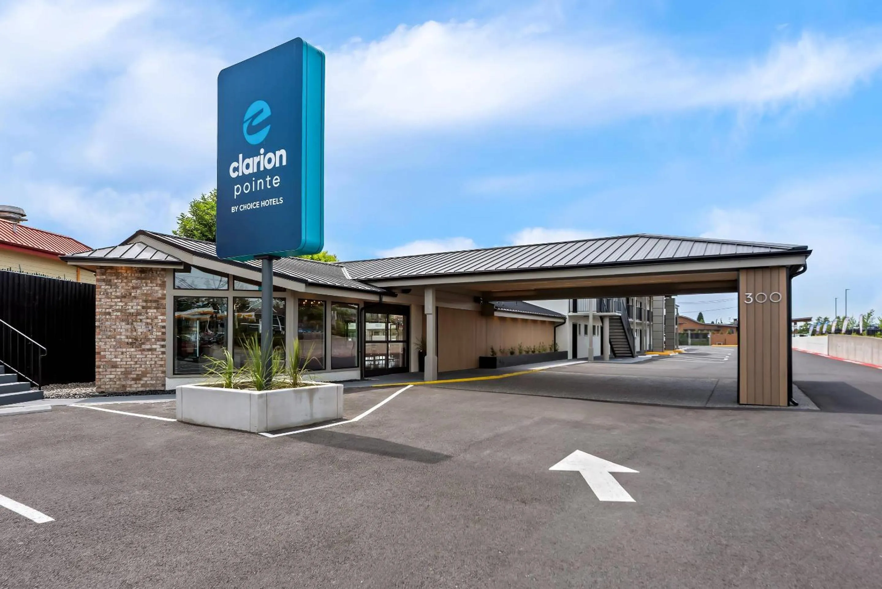 Clarion Pointe Mount Vernon - Burlington