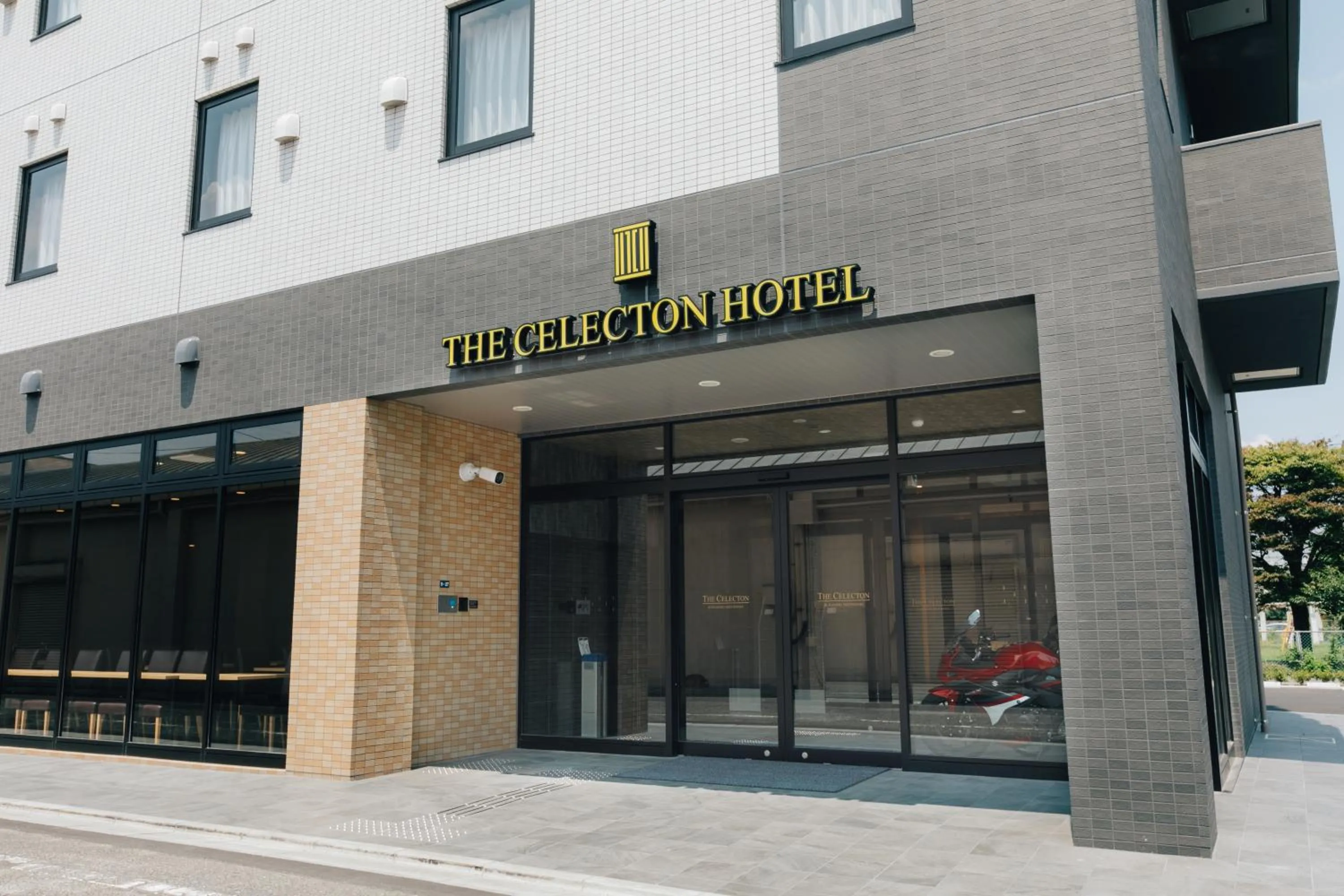 Facade/entrance in The Celecton Kurashiki Mizushima