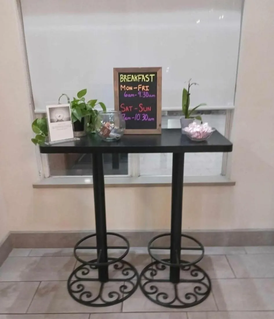 Country Inn & Suites by Radisson, Harlingen, TX