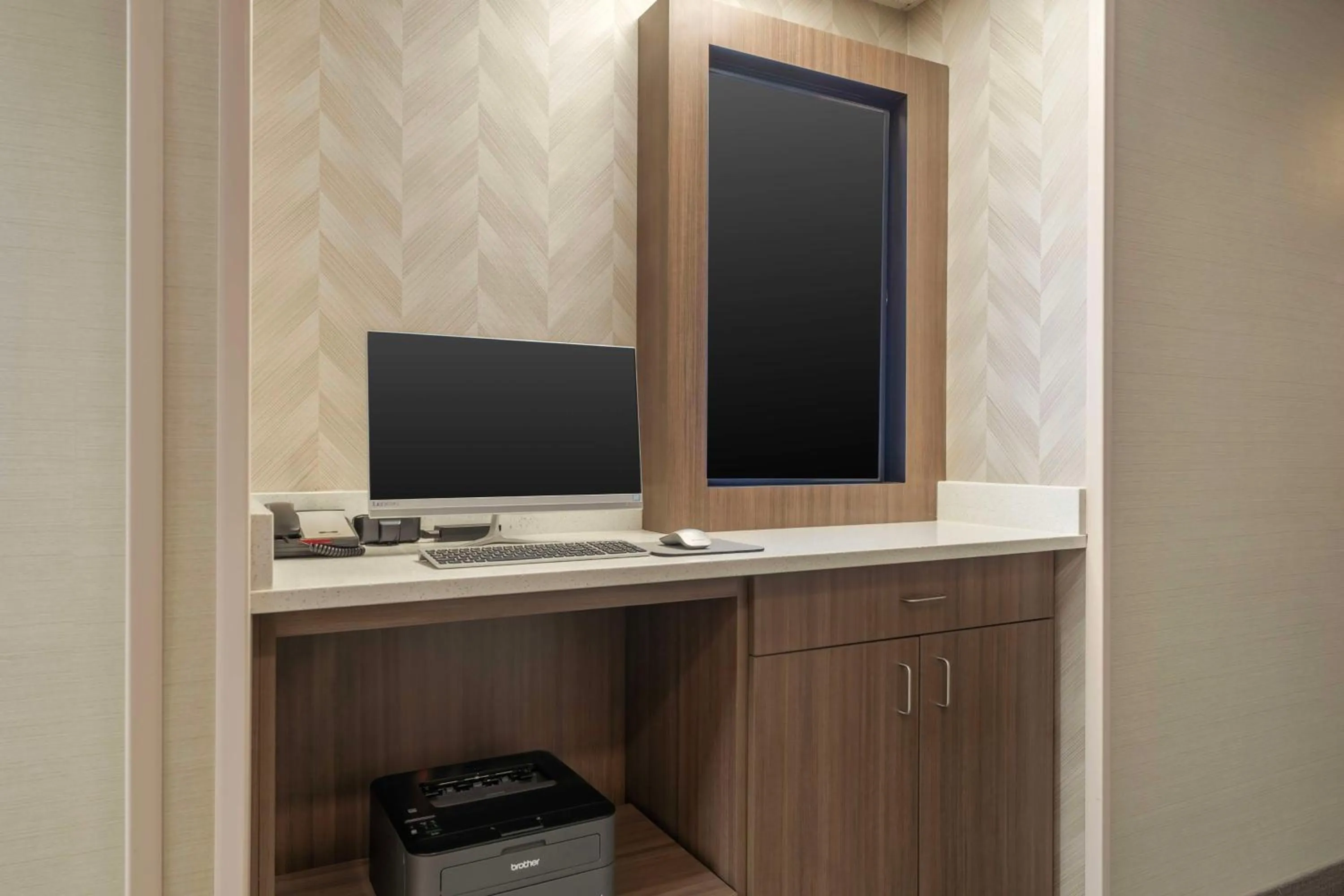 Business facilities in Best Western St. Clairsville Inn & Suites