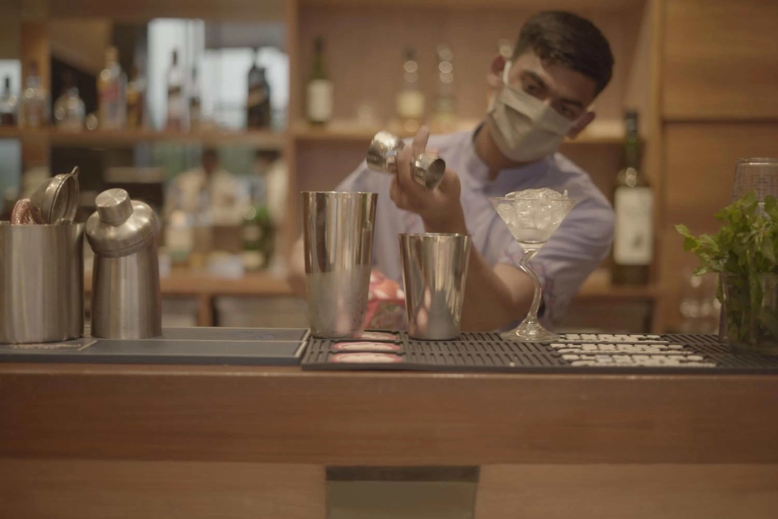 Lounge or bar in Regenta Resort Belagavi