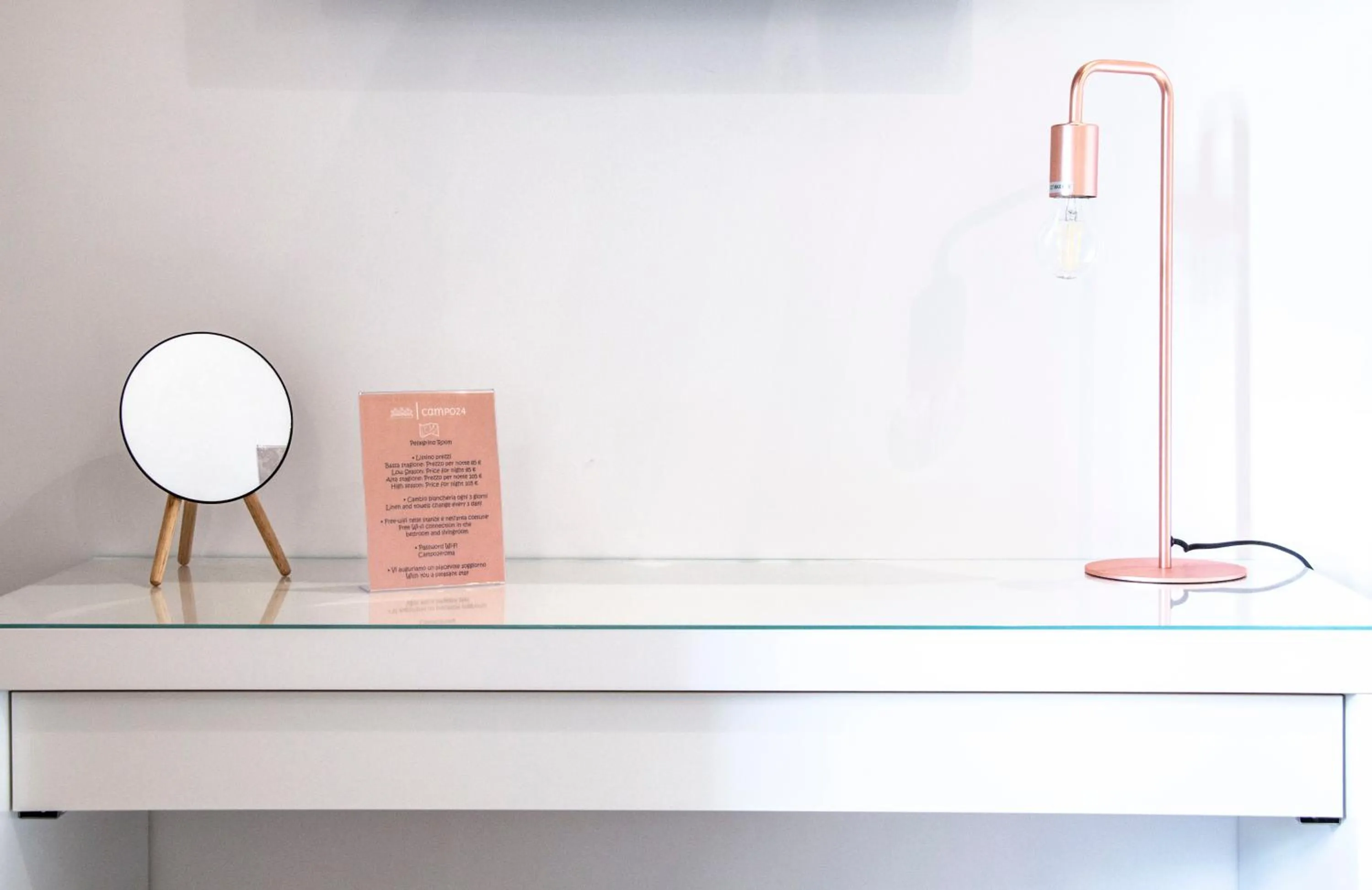 Photo of the whole room in Campo24roma Guesthouse