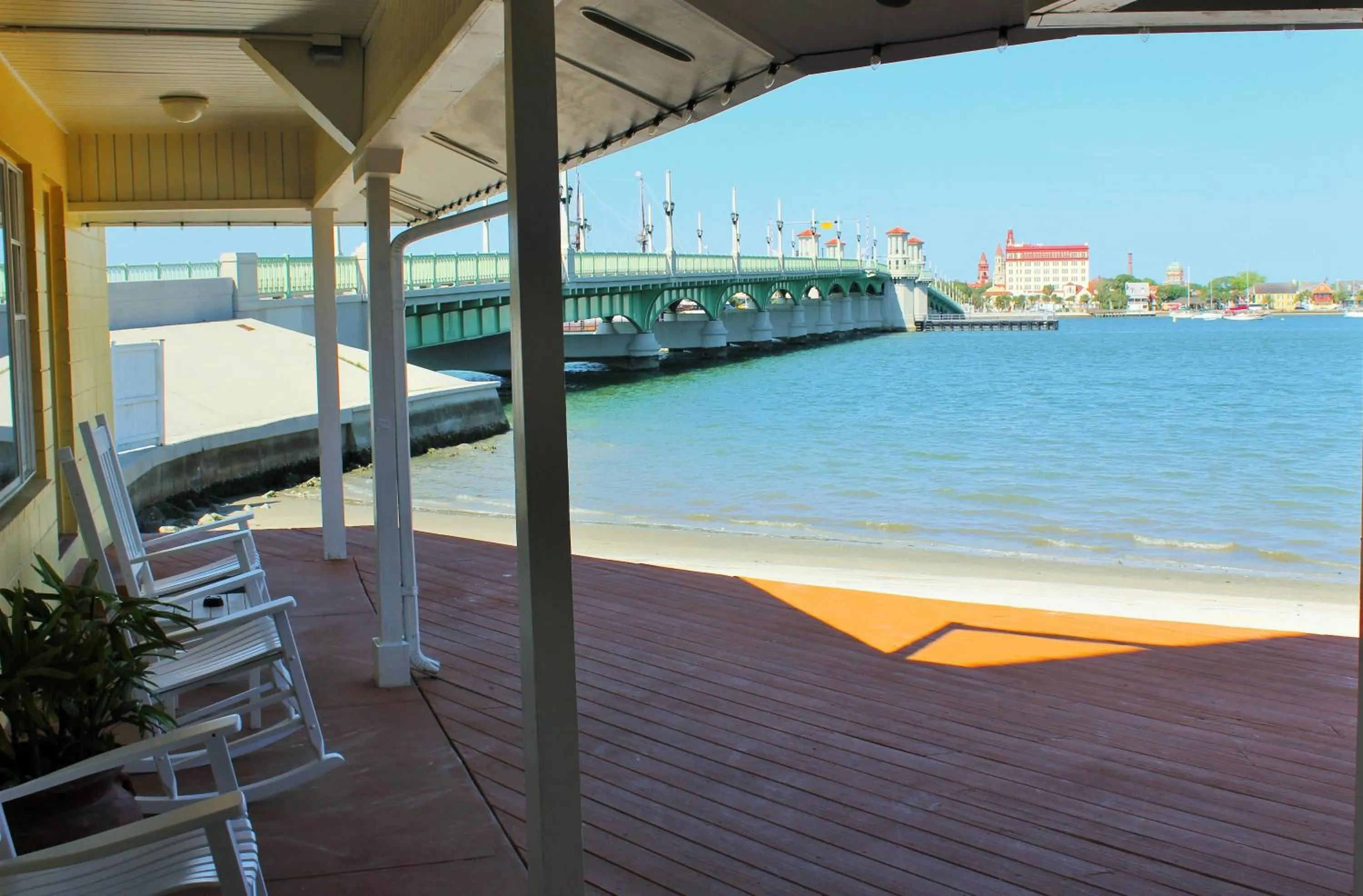 Day in Edgewater Inn - St. Augustine