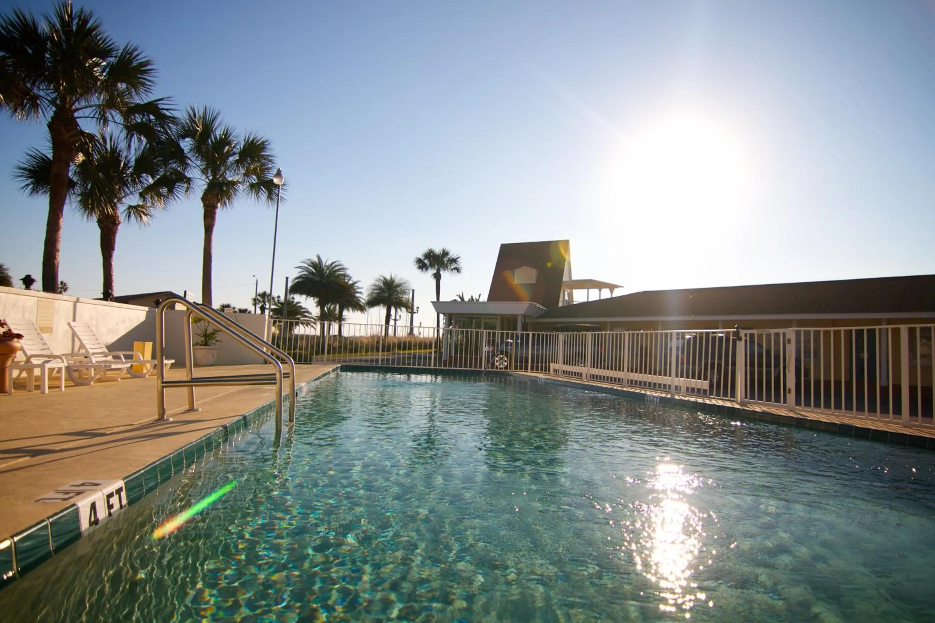 Swimming pool in Edgewater Inn - St. Augustine