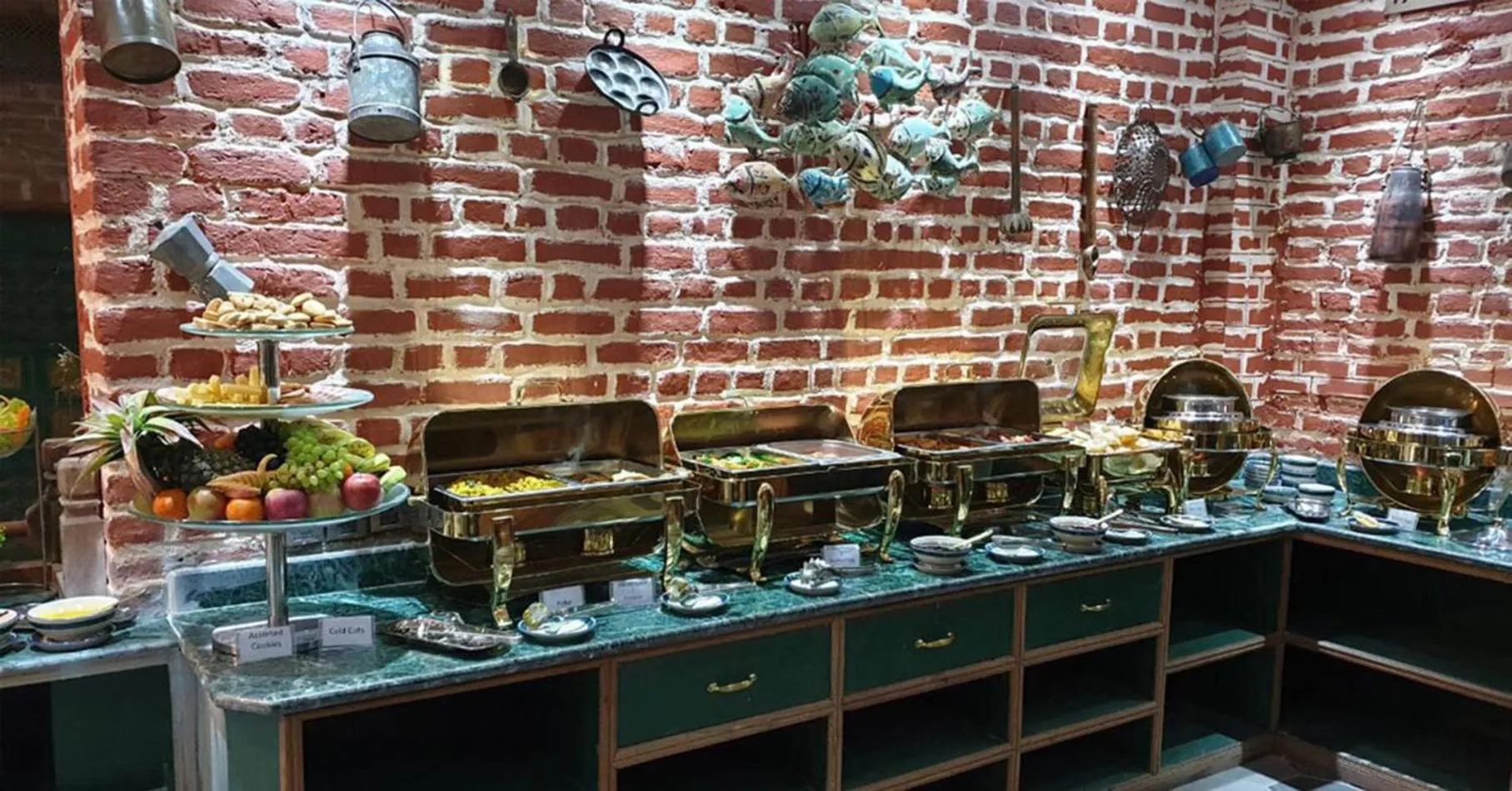 Breakfast in Heritage Hotel Suites and Spa