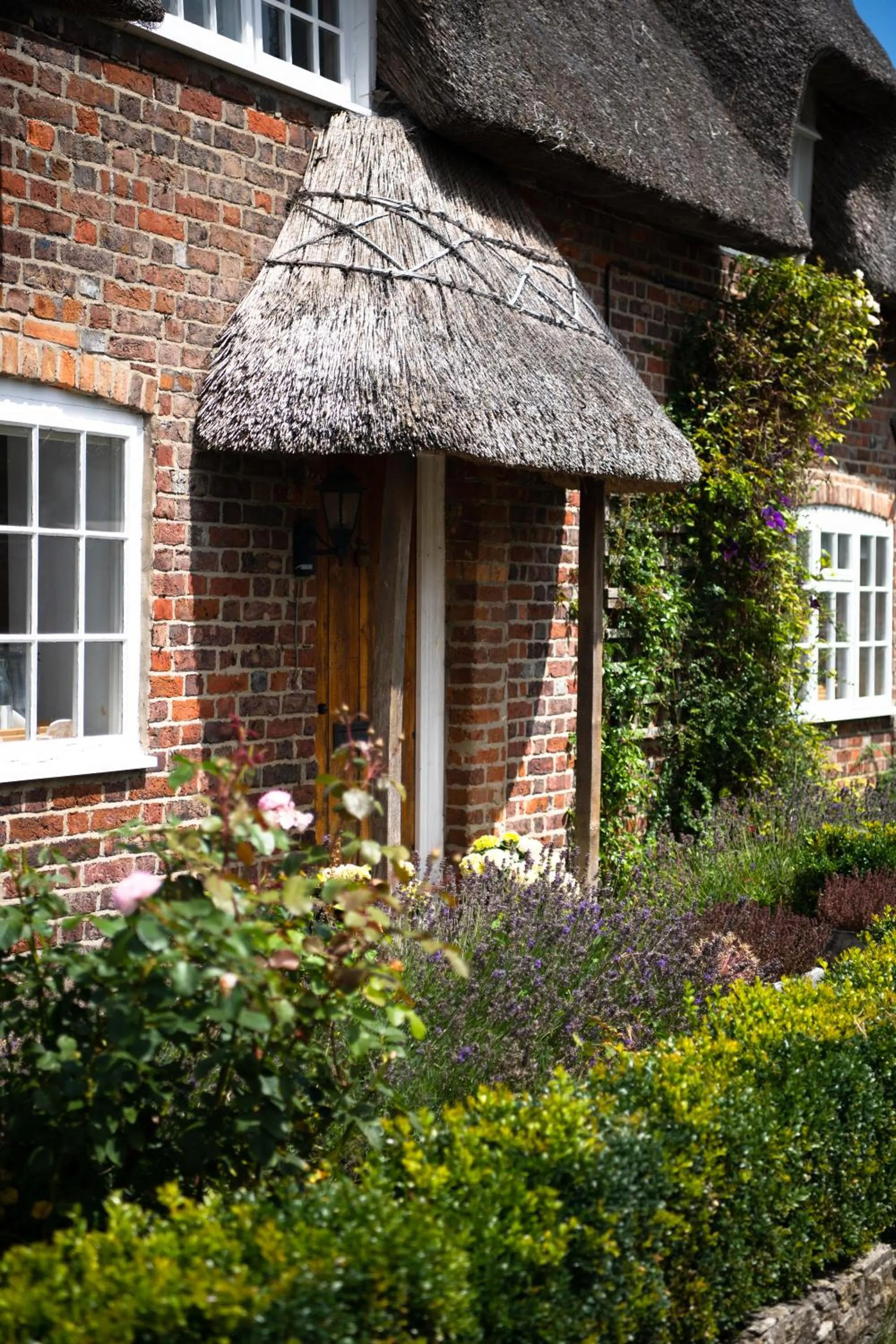 Property building in Barton Cottage Bed and Breakfast