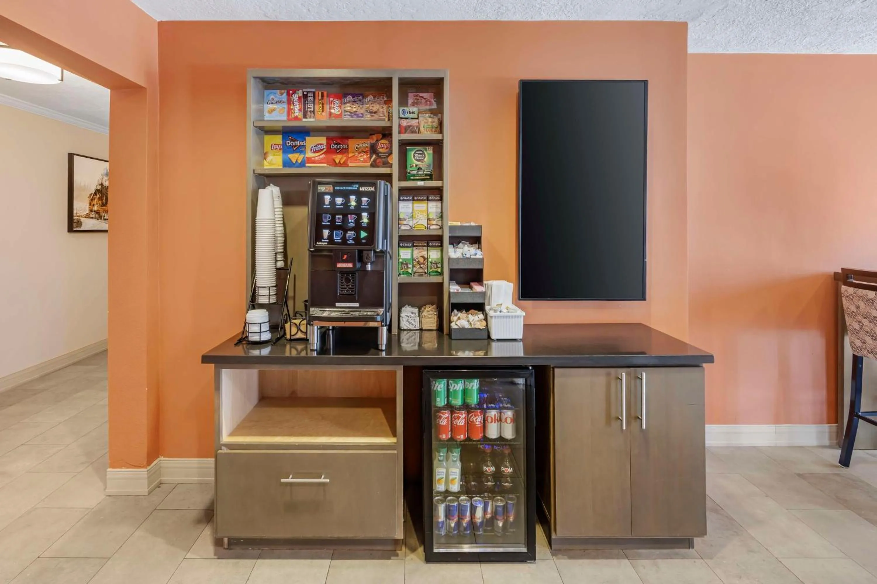 Property building in Best Western Plus Grand Manor Inn