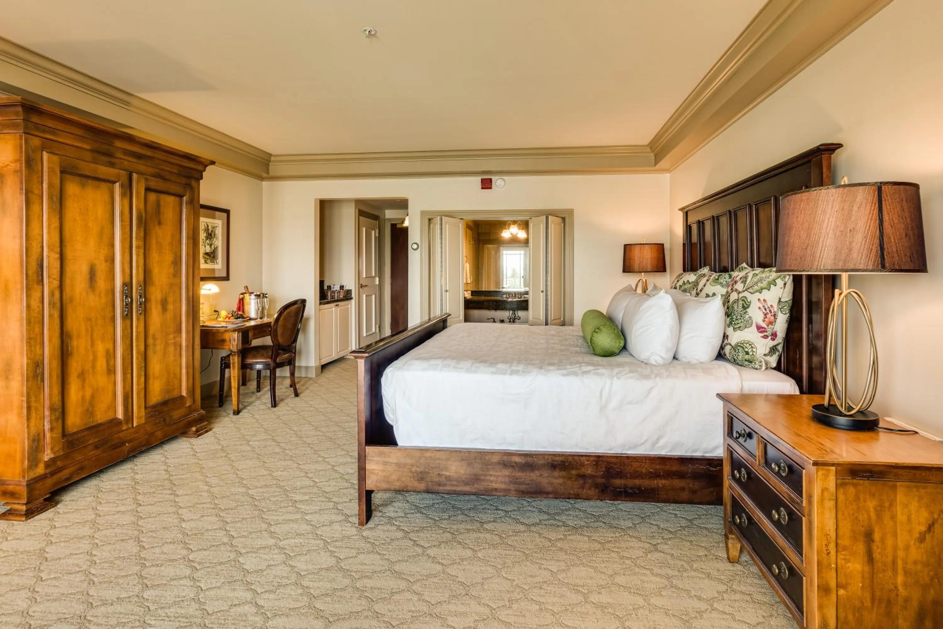 Photo of the whole room, Bed in Hotel Bellwether on Bellingham Bay