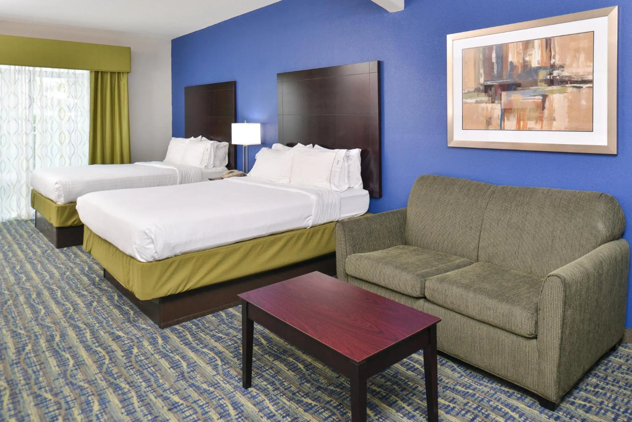 Photo of the whole room, Bed in Holiday Inn Express & Suites San Antonio South by IHG