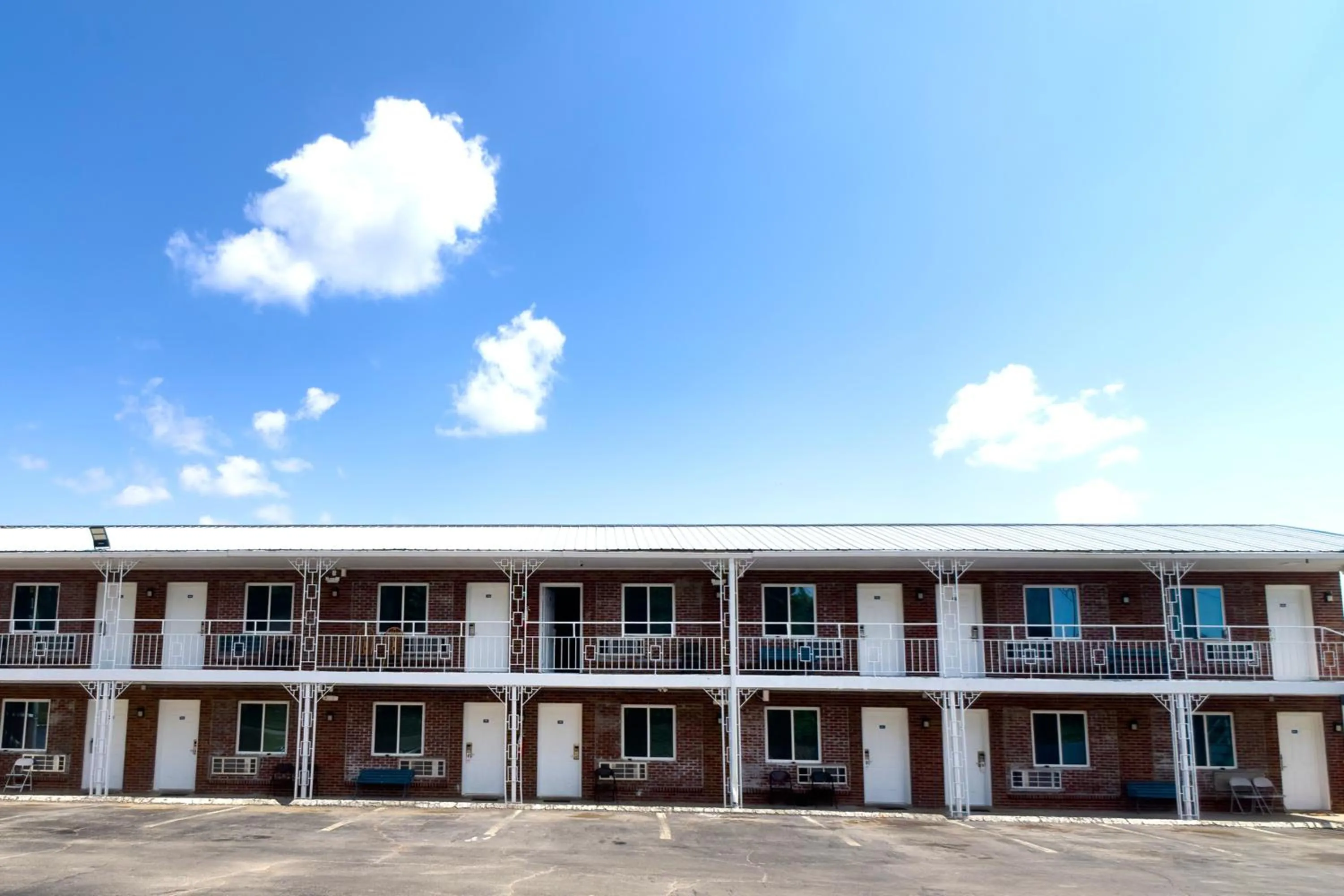 Property building in Imperial Inn by OYO Tazewell