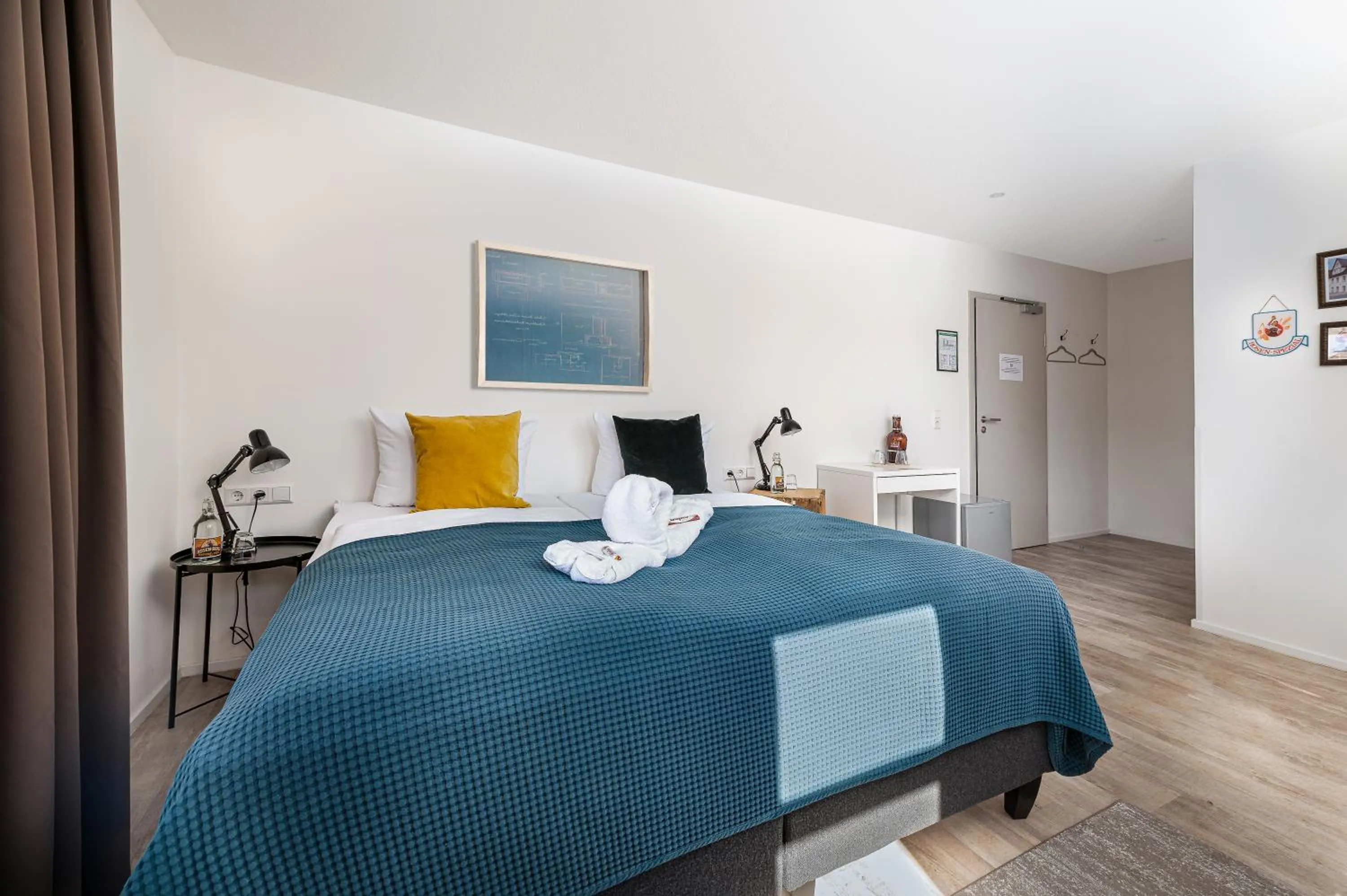 Photo of the whole room, Bed in Hotel das Q