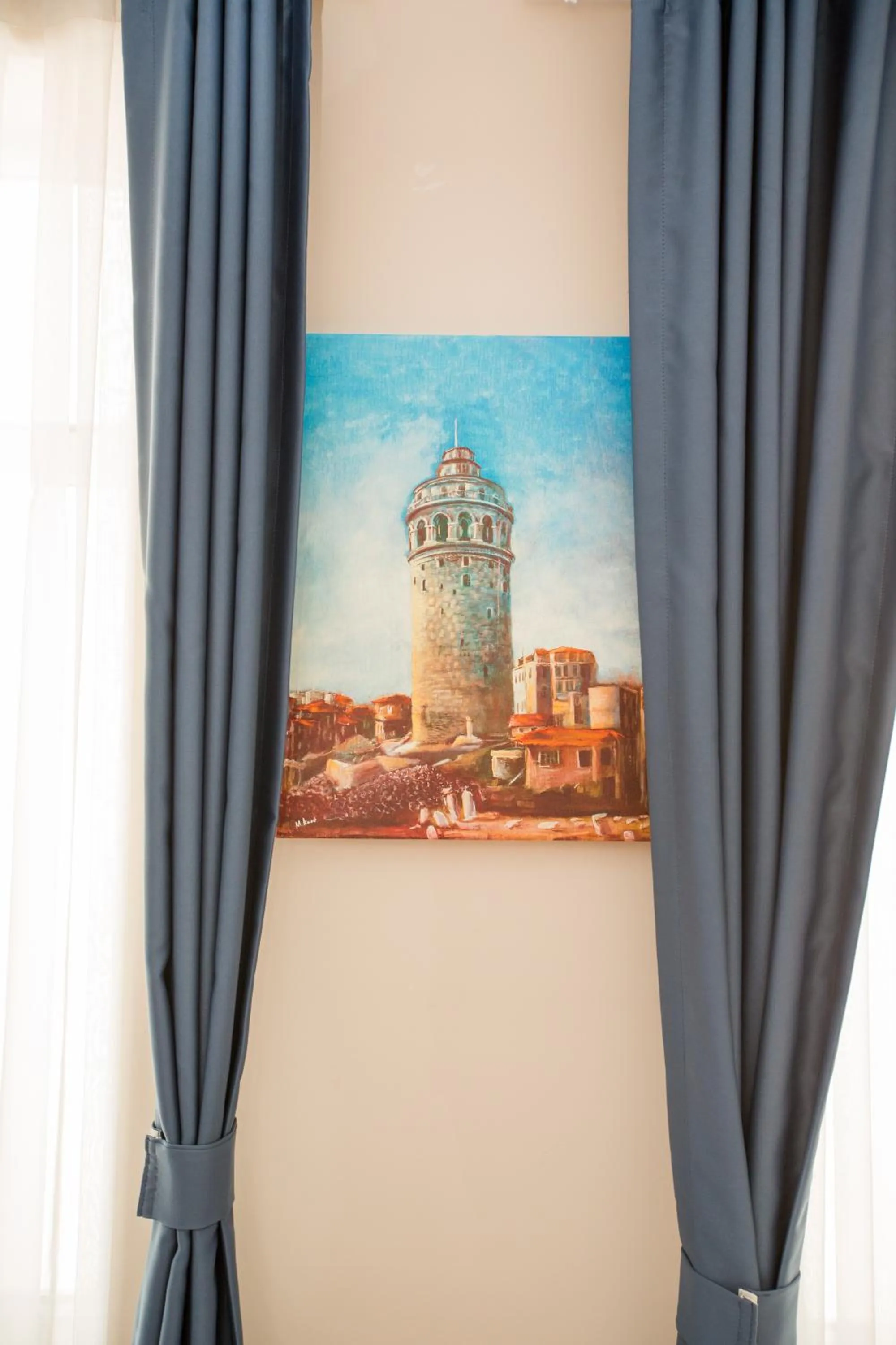 Decorative detail in Corner Garden Hotel