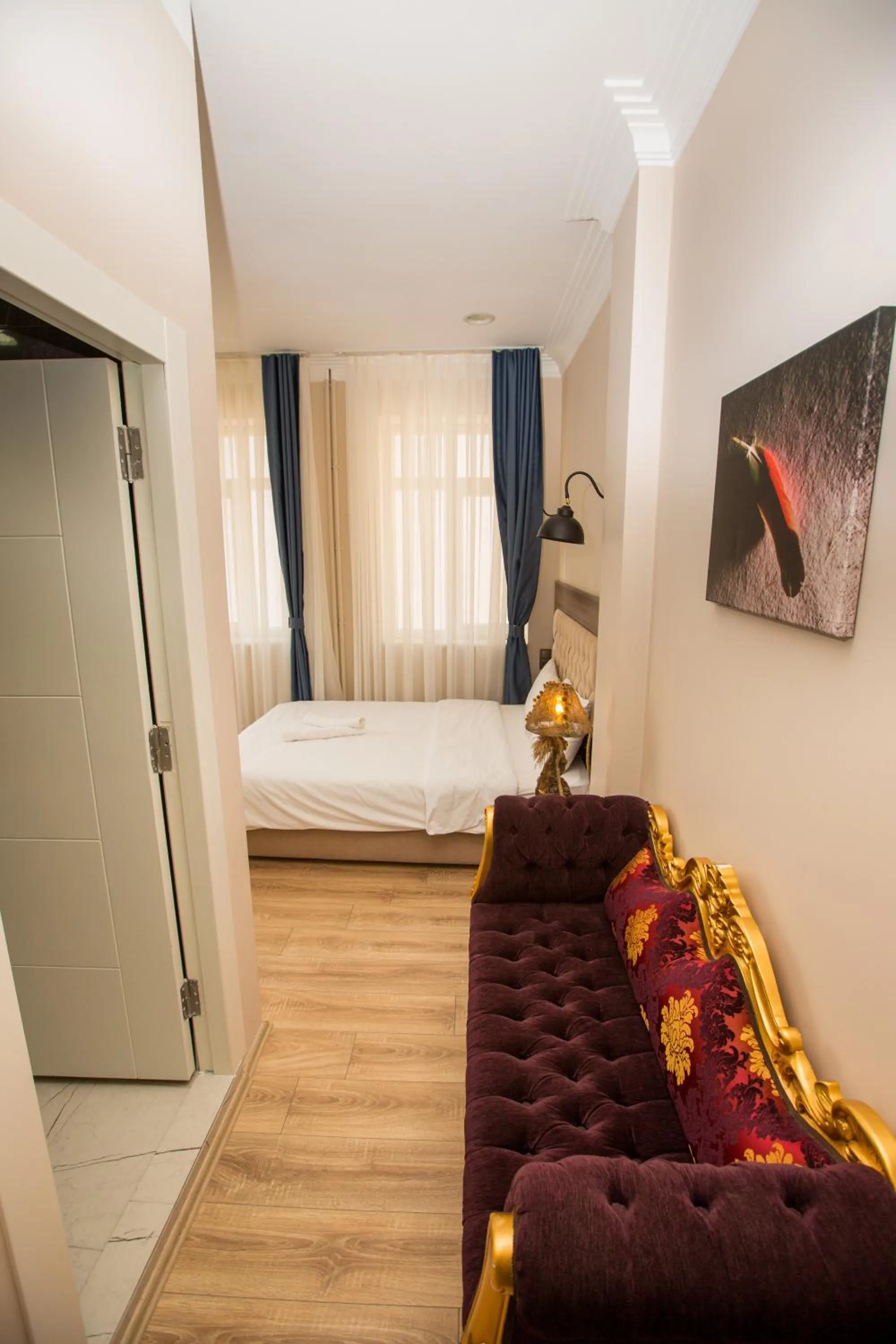 Bed in Corner Garden Hotel