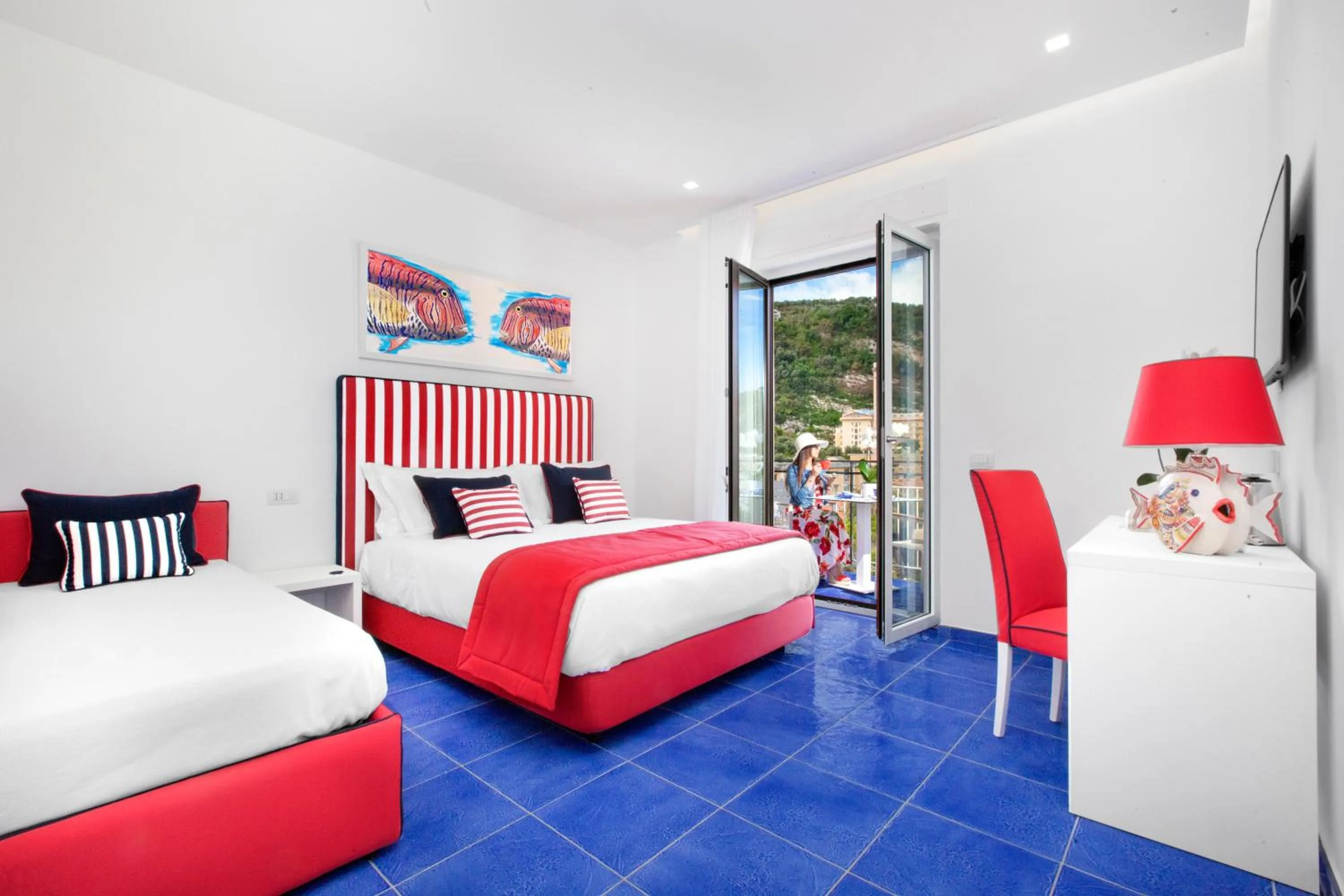 Photo of the whole room, Bed in YourHome - Sersale Suites