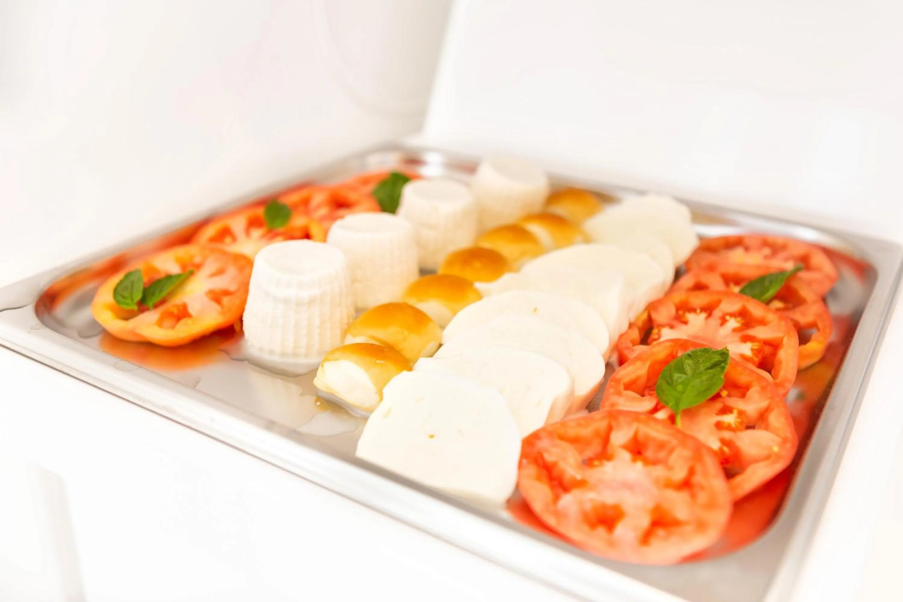 Breakfast in YourHome - Sersale Suites